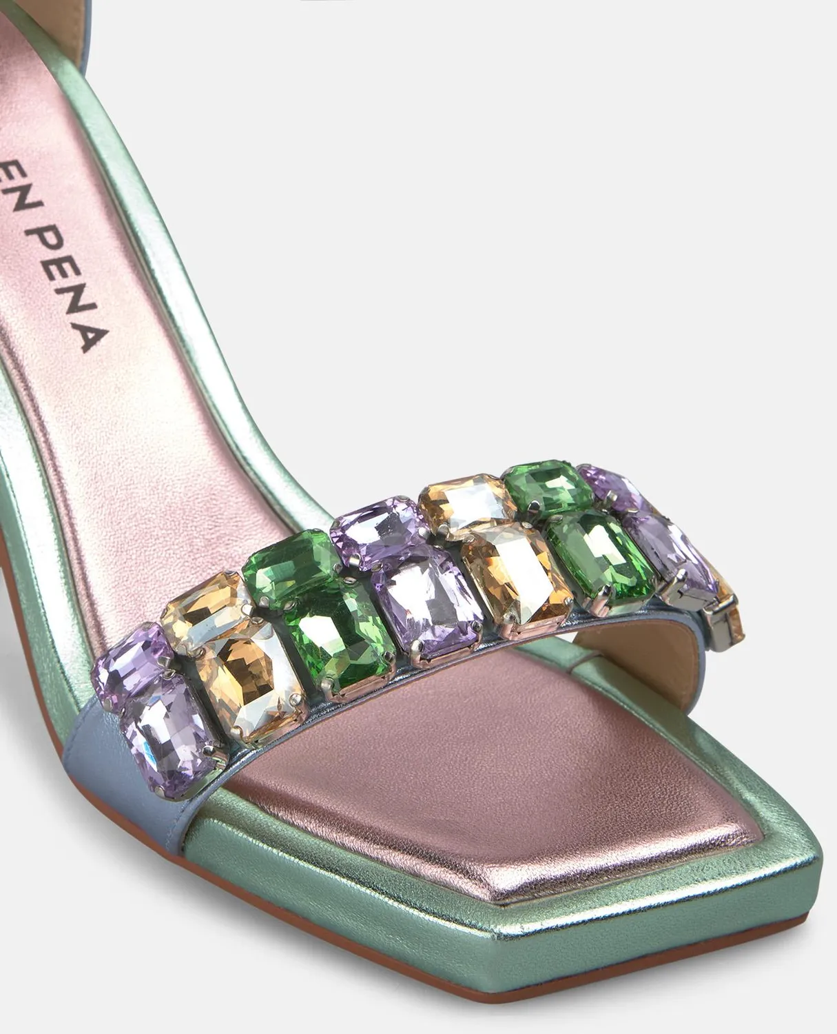 Alma en Pena V264015 sandales à talon multicolore bijoux