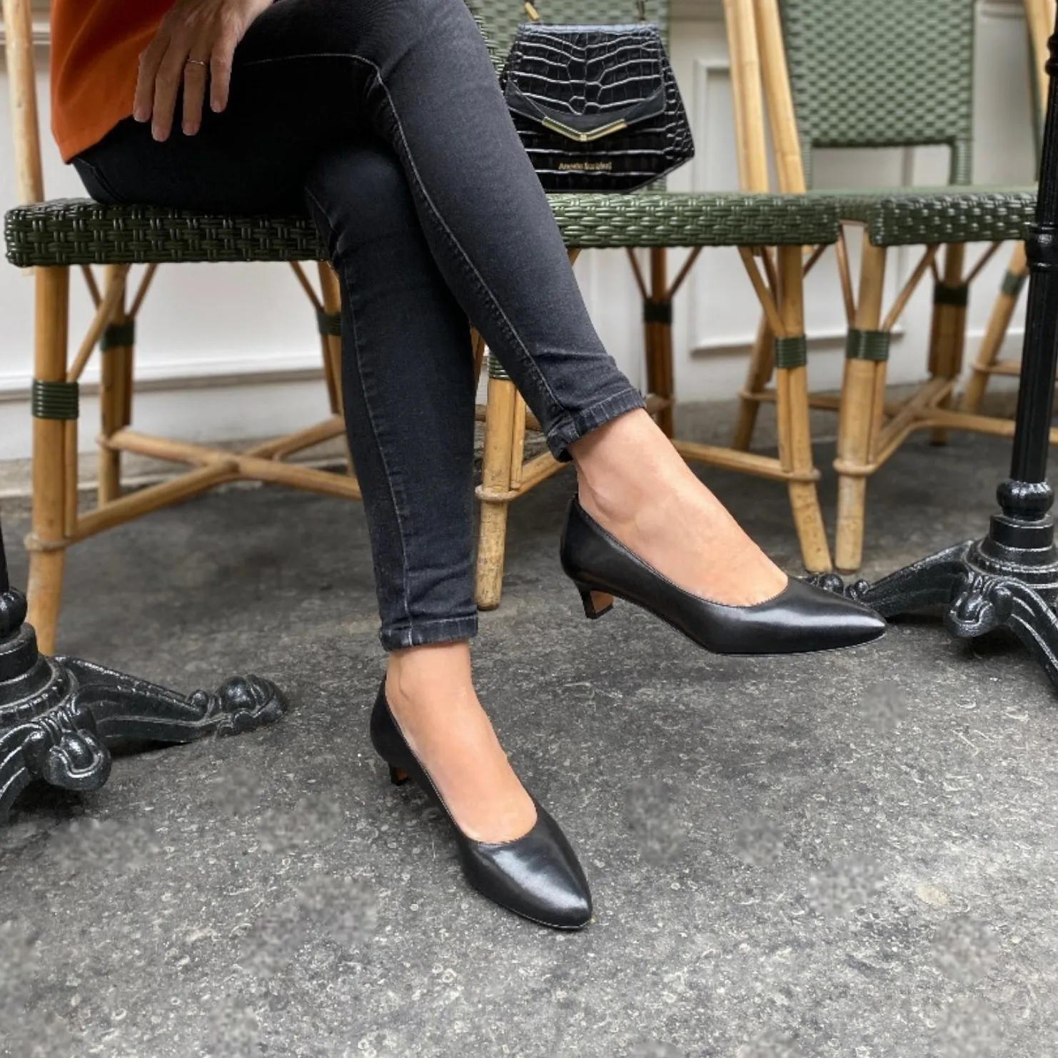 Karine Arabian Rita escarpin cuir noir talon 40 mm