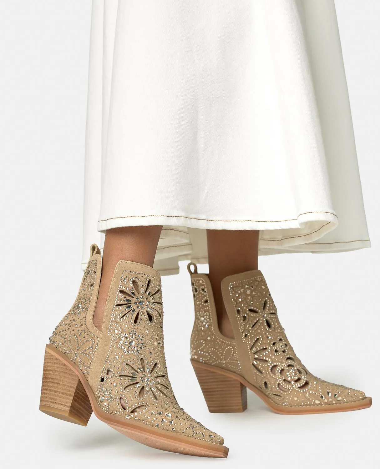 Alma en Pena V260152 bottines sable cuir talon 8 cm