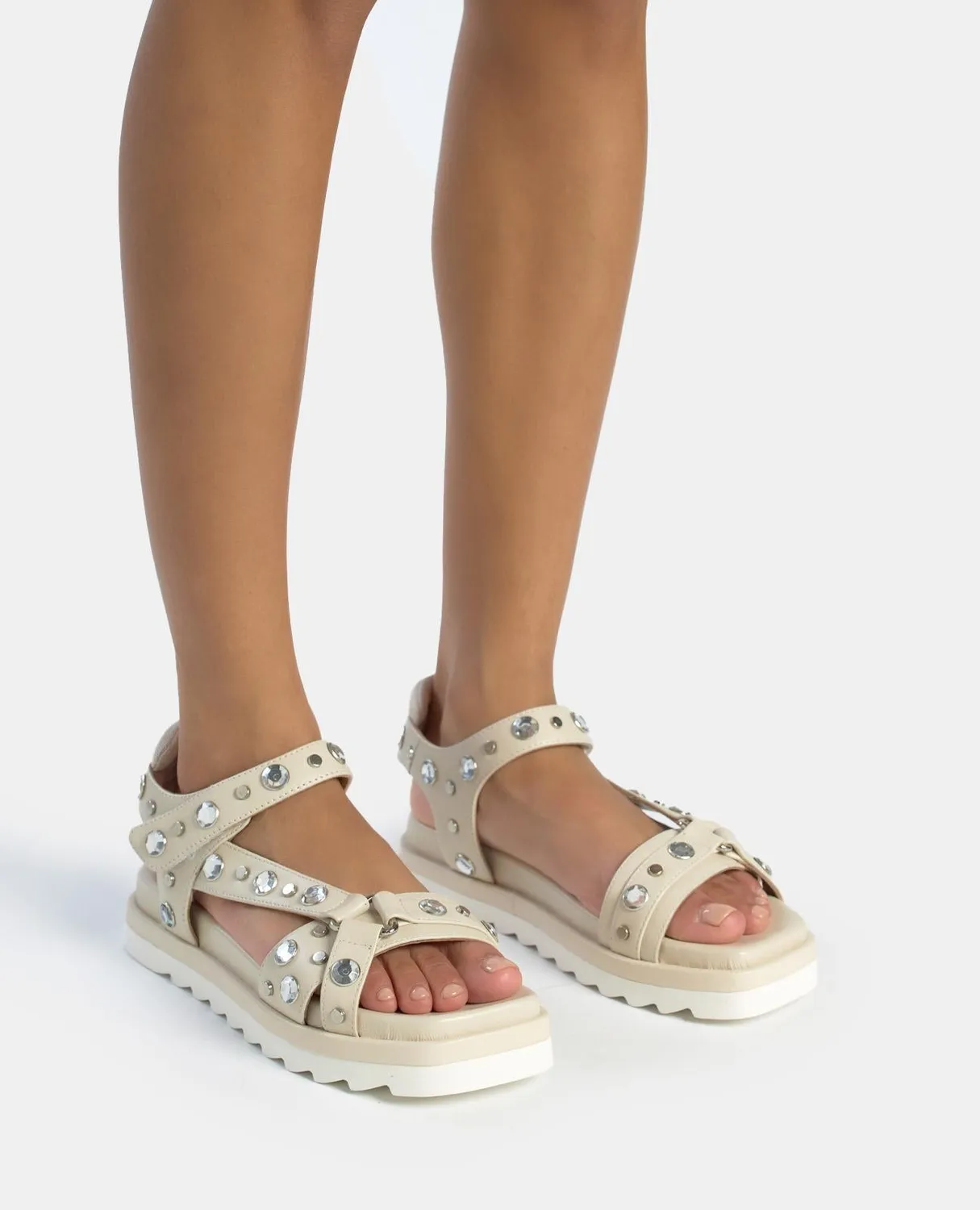 Alma en Pena V251802 sandales plates cuir blanc 2 cm
