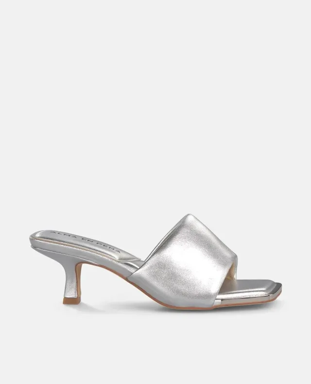 Alma en Pena V263286 sandales argenté 5 cm cuir