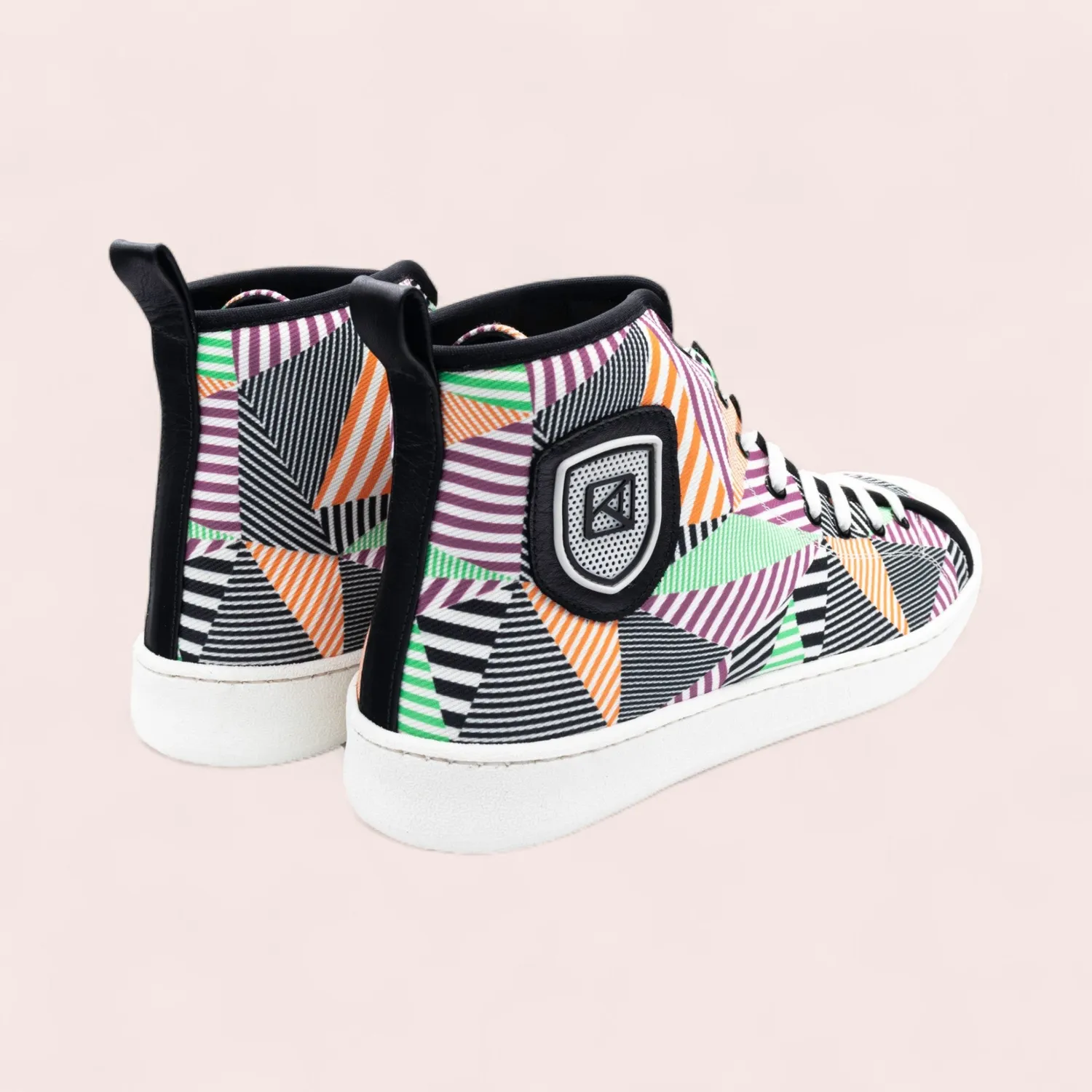 Karine Arabian Travis sneaker cuir patchwork pop