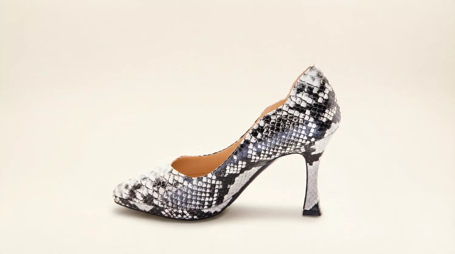 Matteo Pitti Bea escarpins piton gris blanc stiletto
