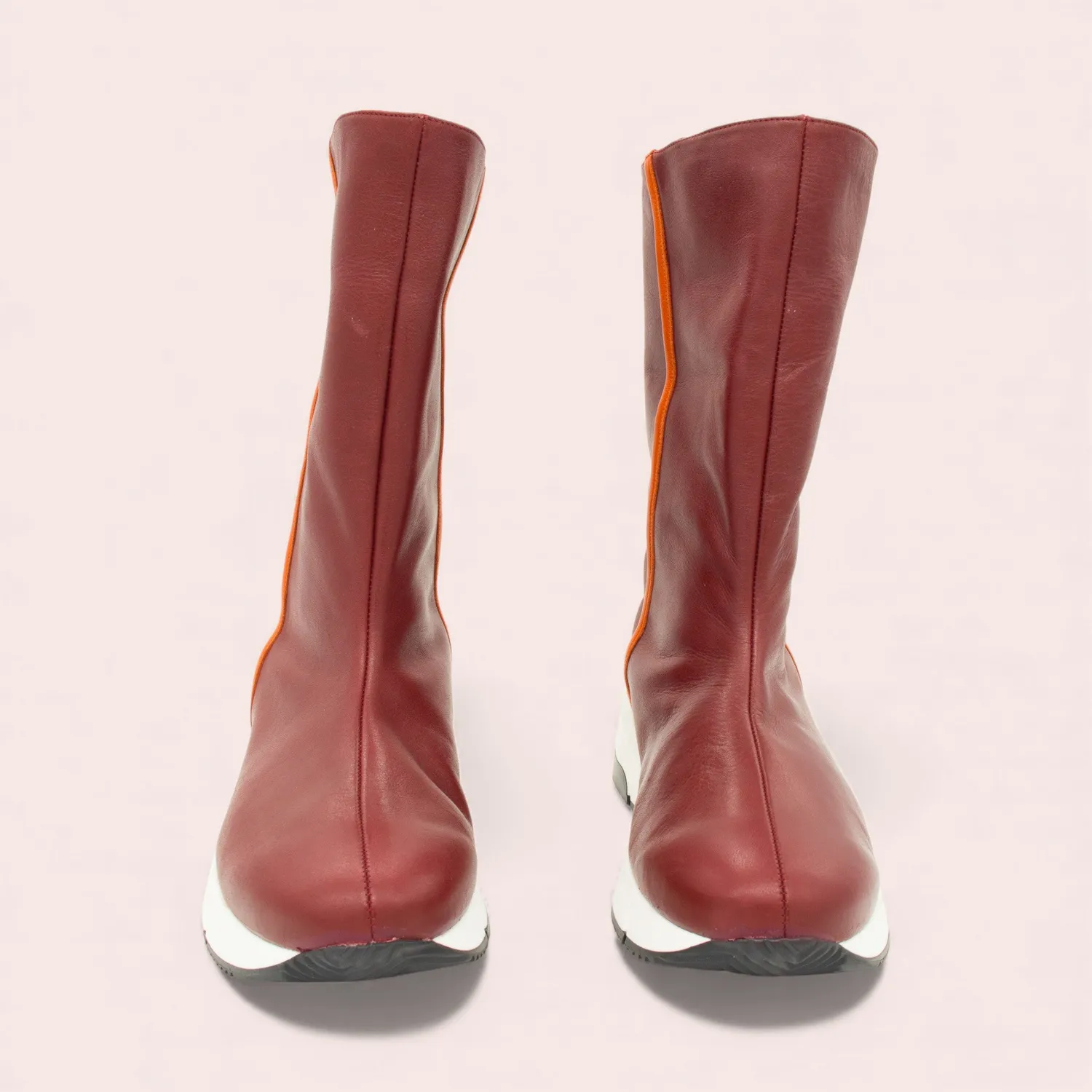 Karine Arabian SNEARO bottes femme cuir noir liseré