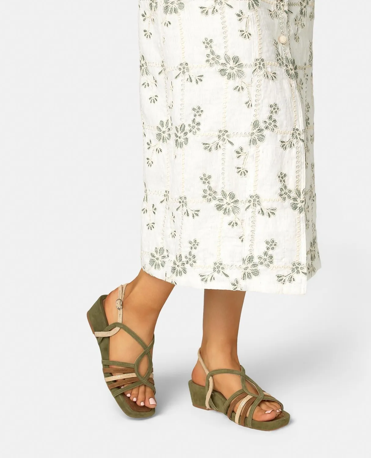 Alma en Pena V267703 compensées kaki cuir 4,5 cm