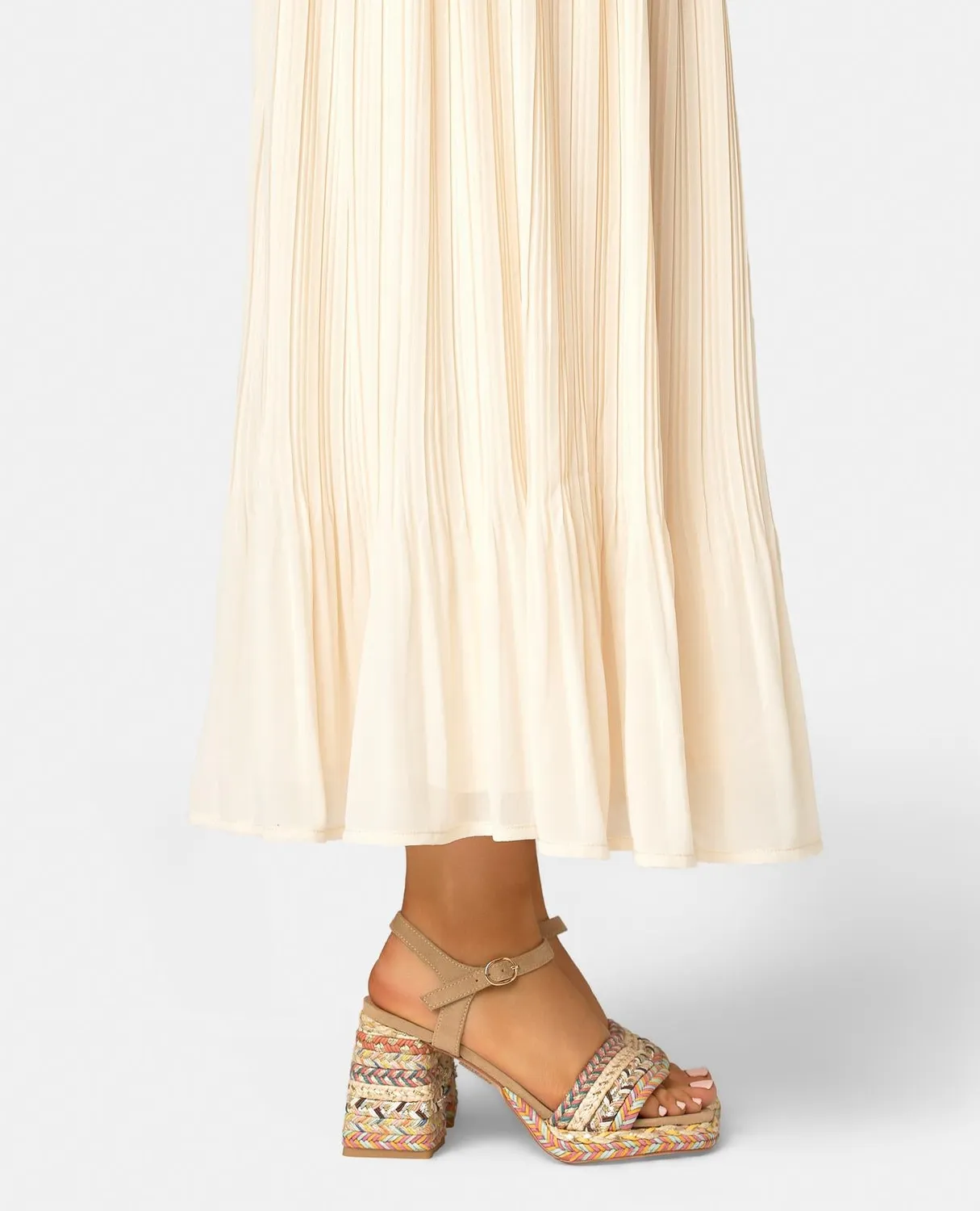 Alma en Pena V2651301 sandales talon large sable strass