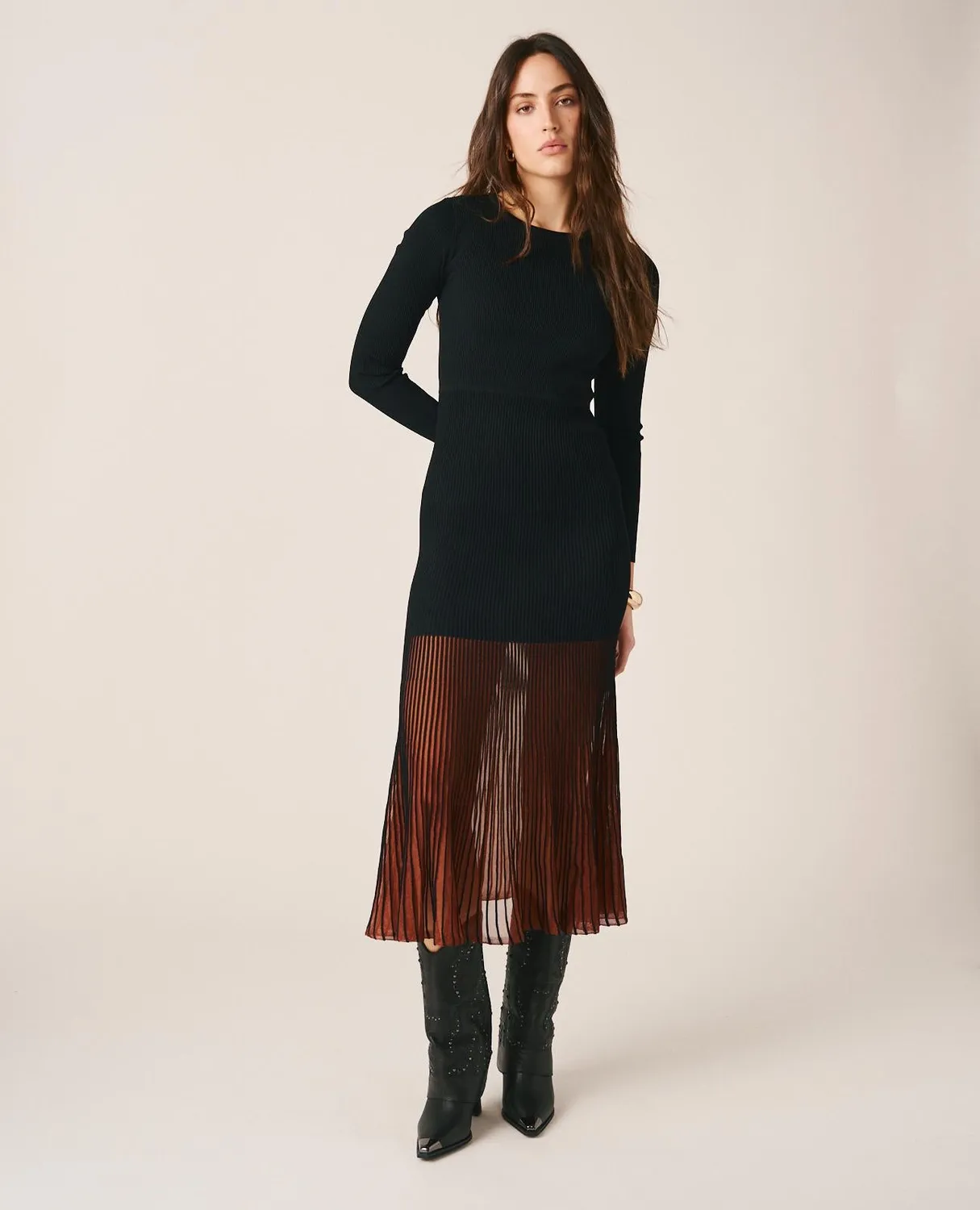 Alma en Pena I25CL0220 robe longue plissée noir