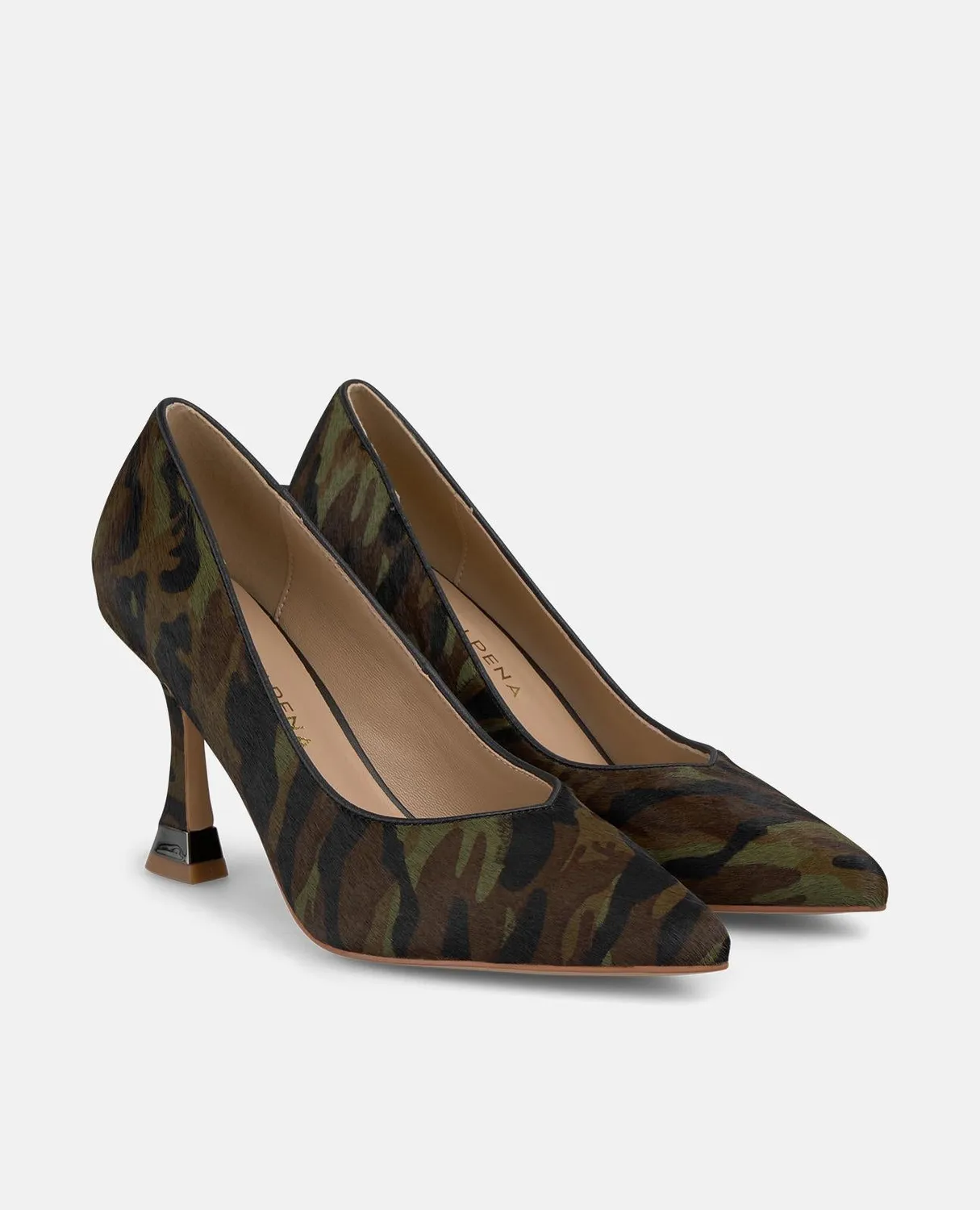 Alma en Pena I250430 escarpins verts cuir talon 9 cm