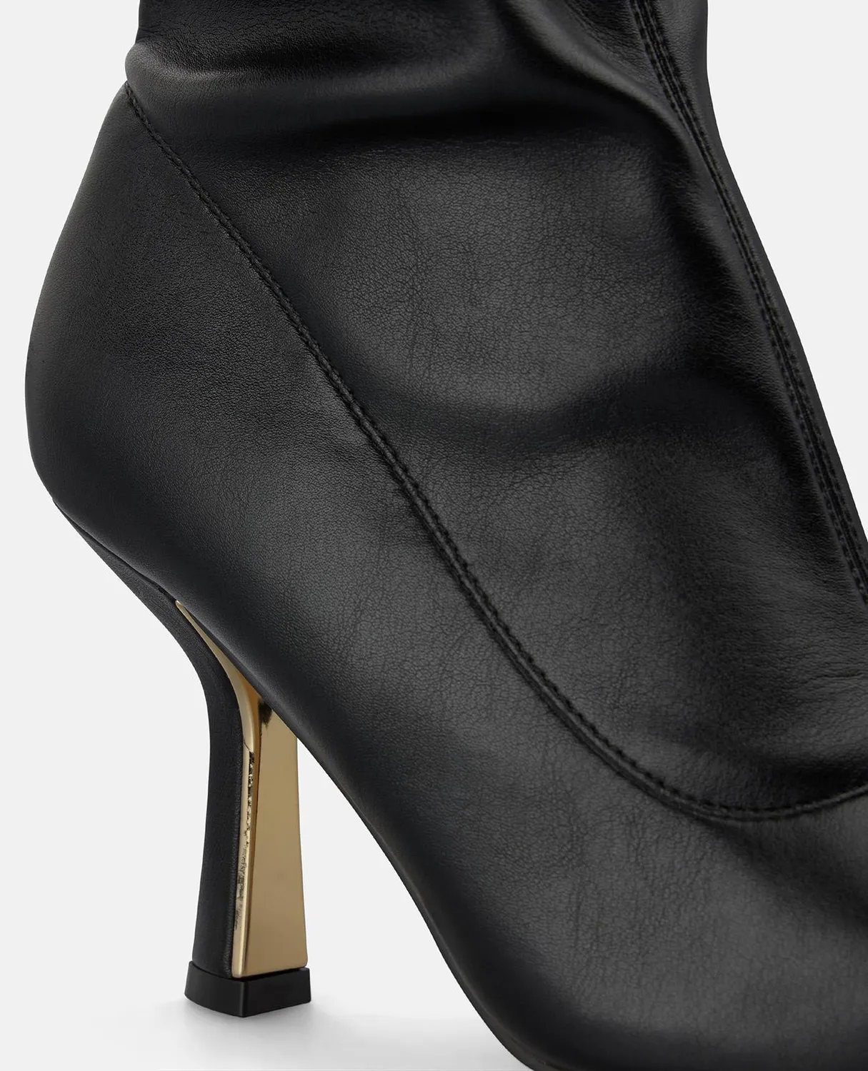Alma en Pena I260402 bottines noir talon 8,5 cm zip