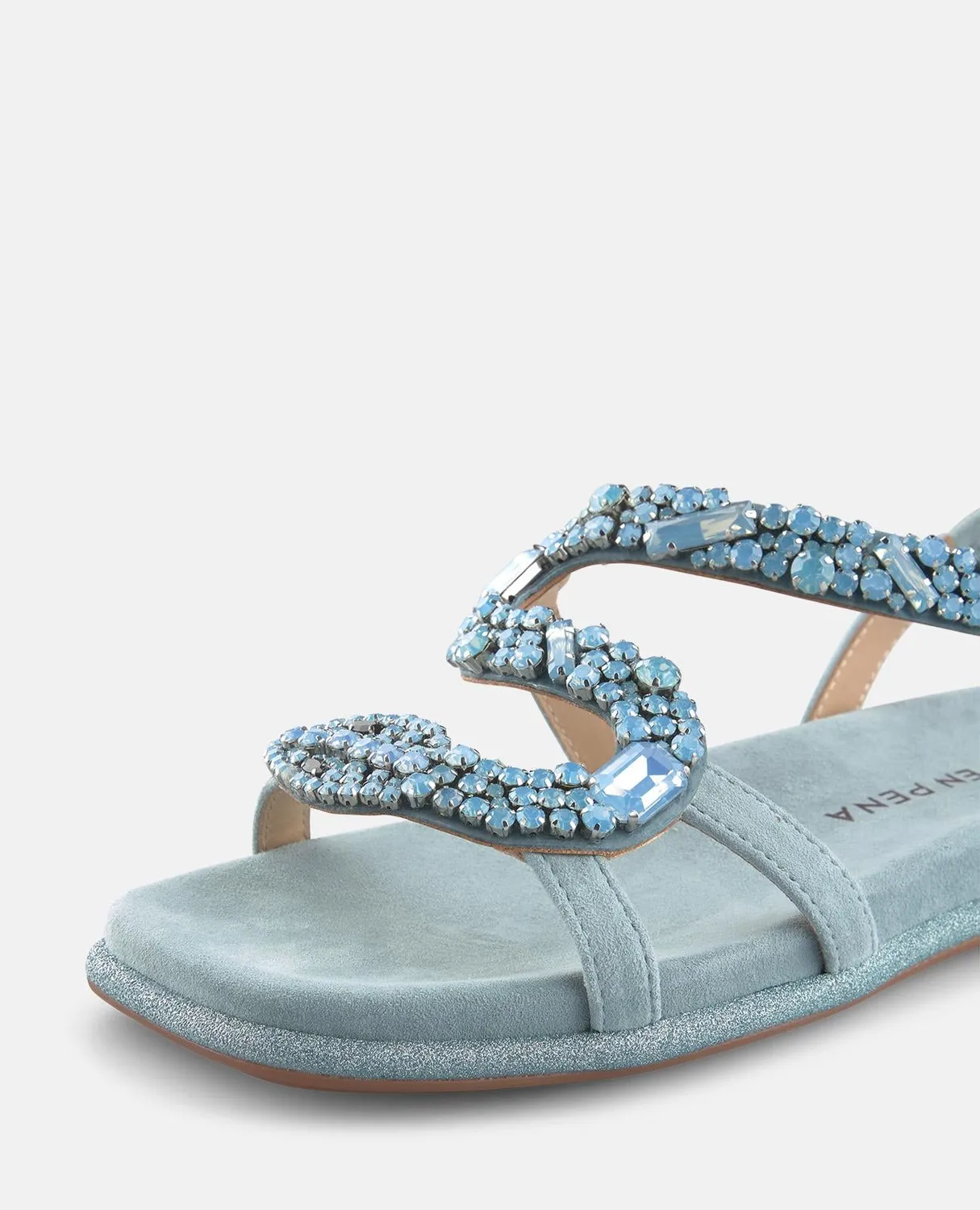 Alma en Pena V251605 Sandale Plate Bleue Serpent Strass 2 cm