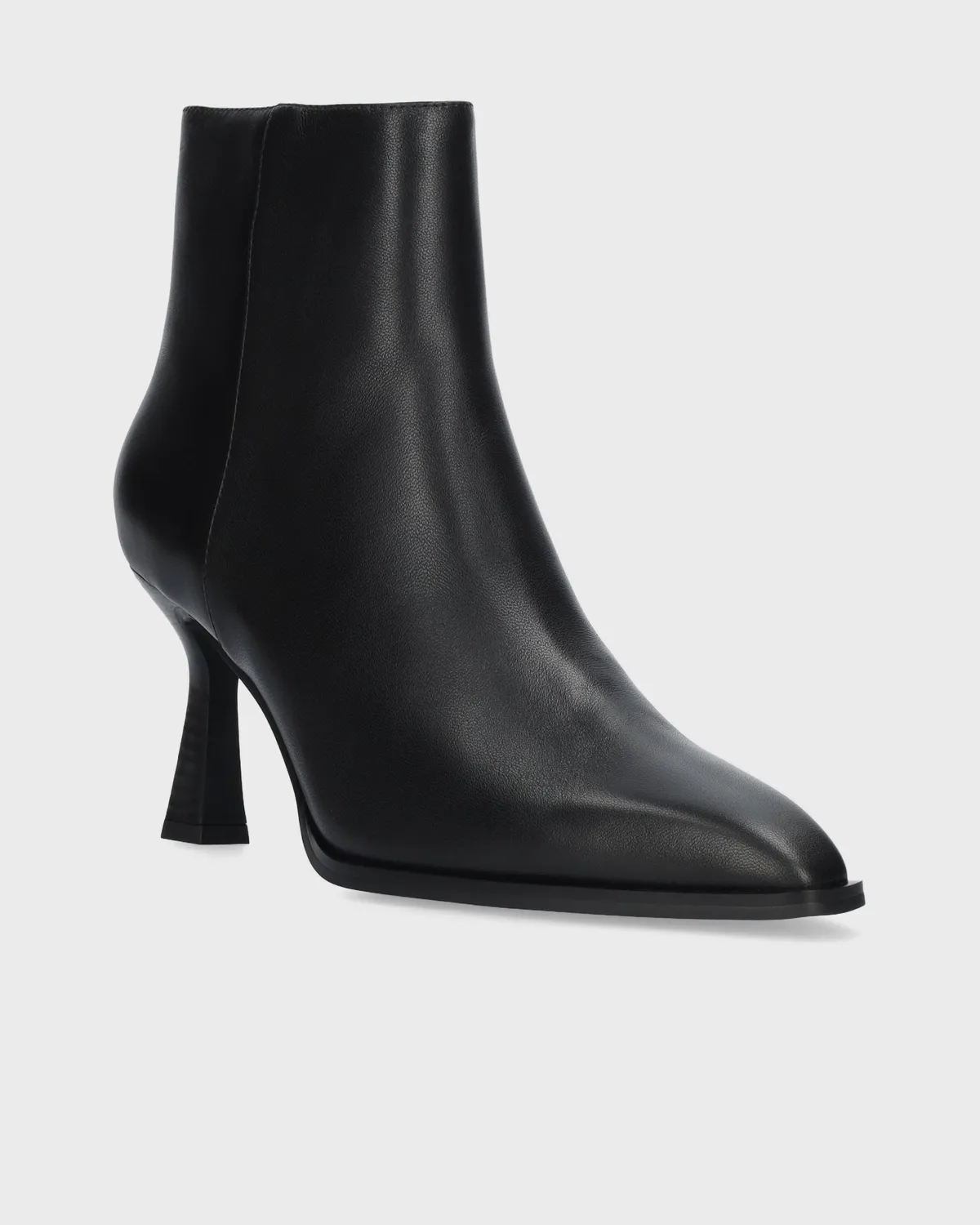 Lola Cruz Solenne 75 bottines noires