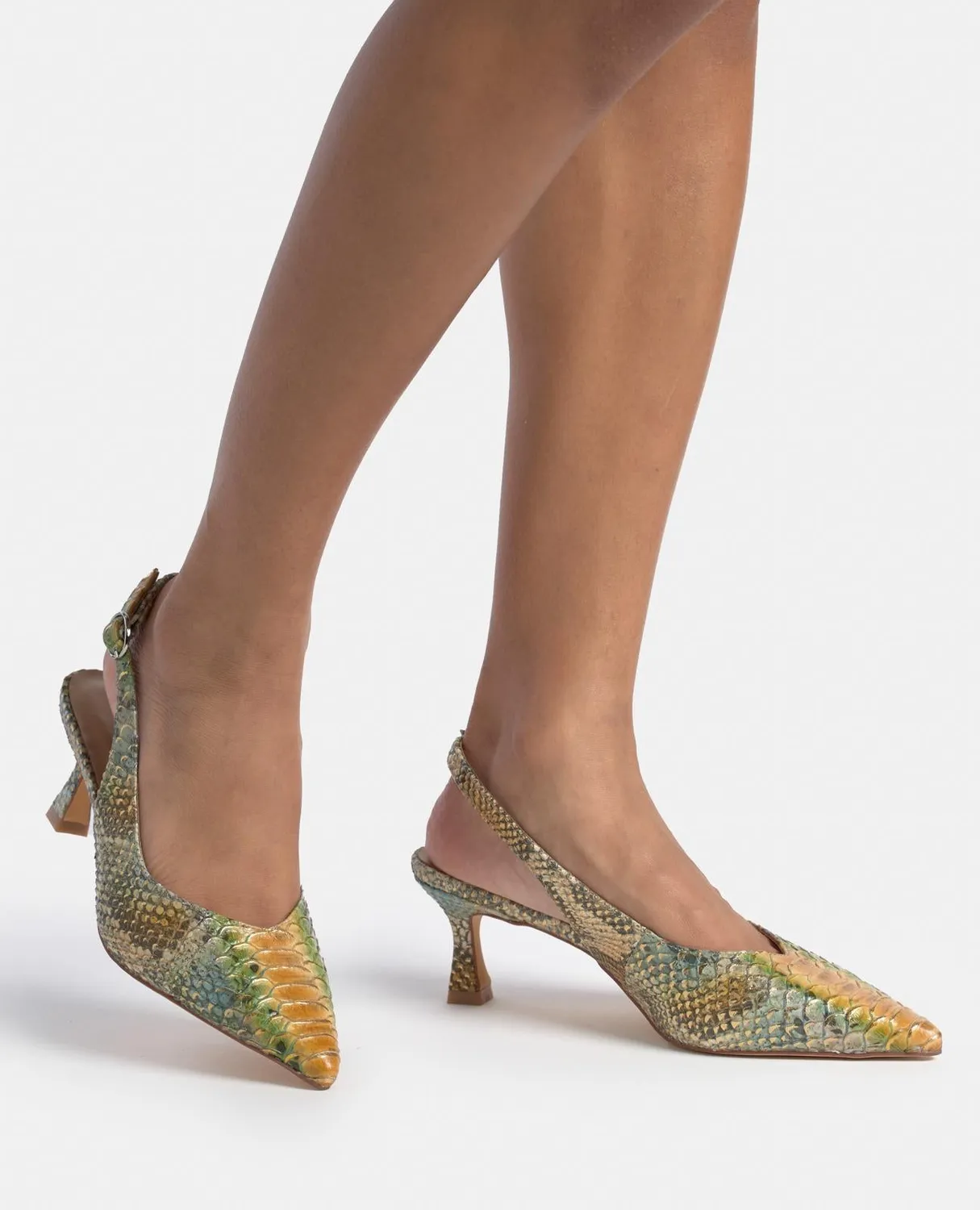 Alma en Pena V250650 escarpins bronze cuir talon 6 cm