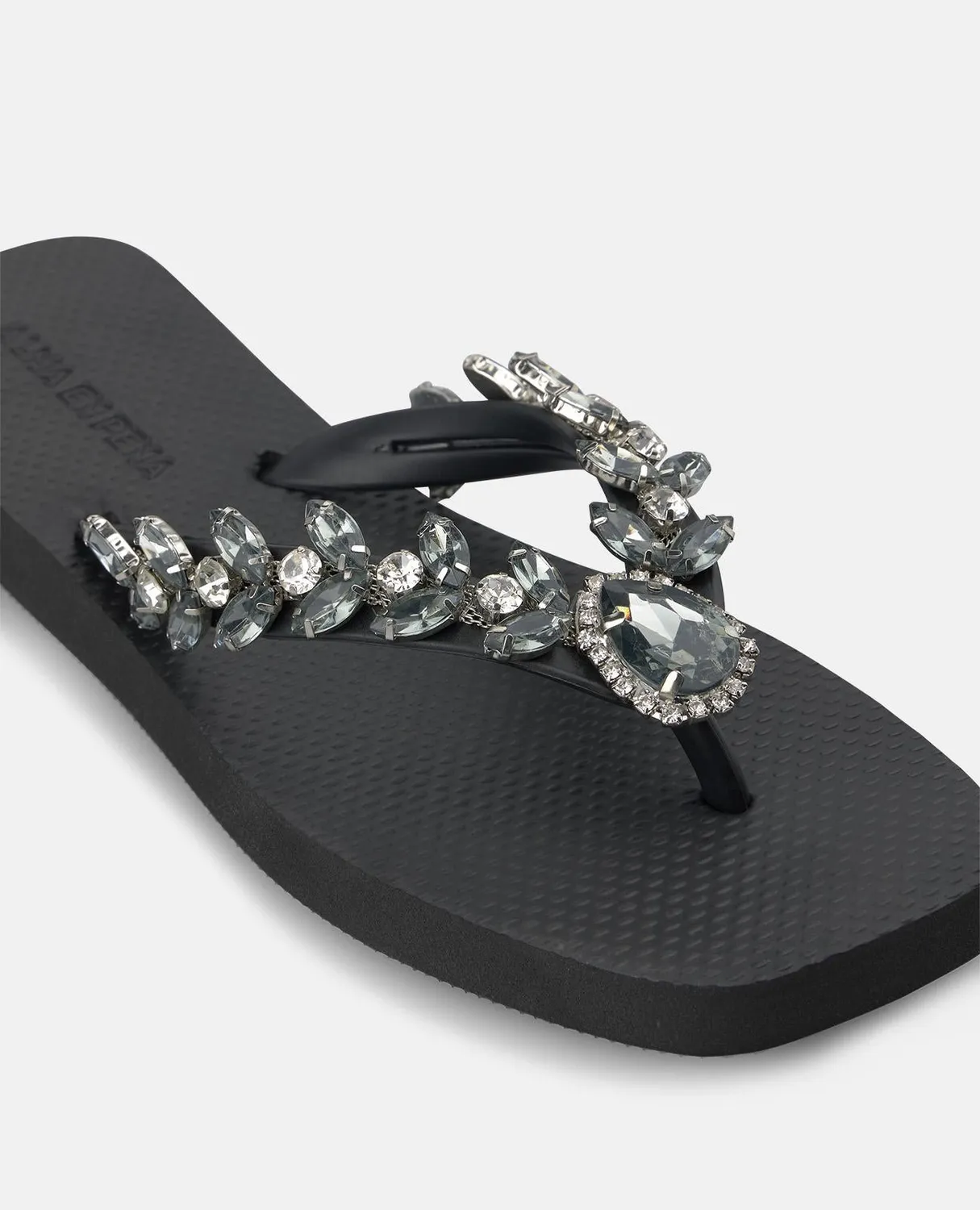 Alma en Pena V269006 tongs plage noires strass