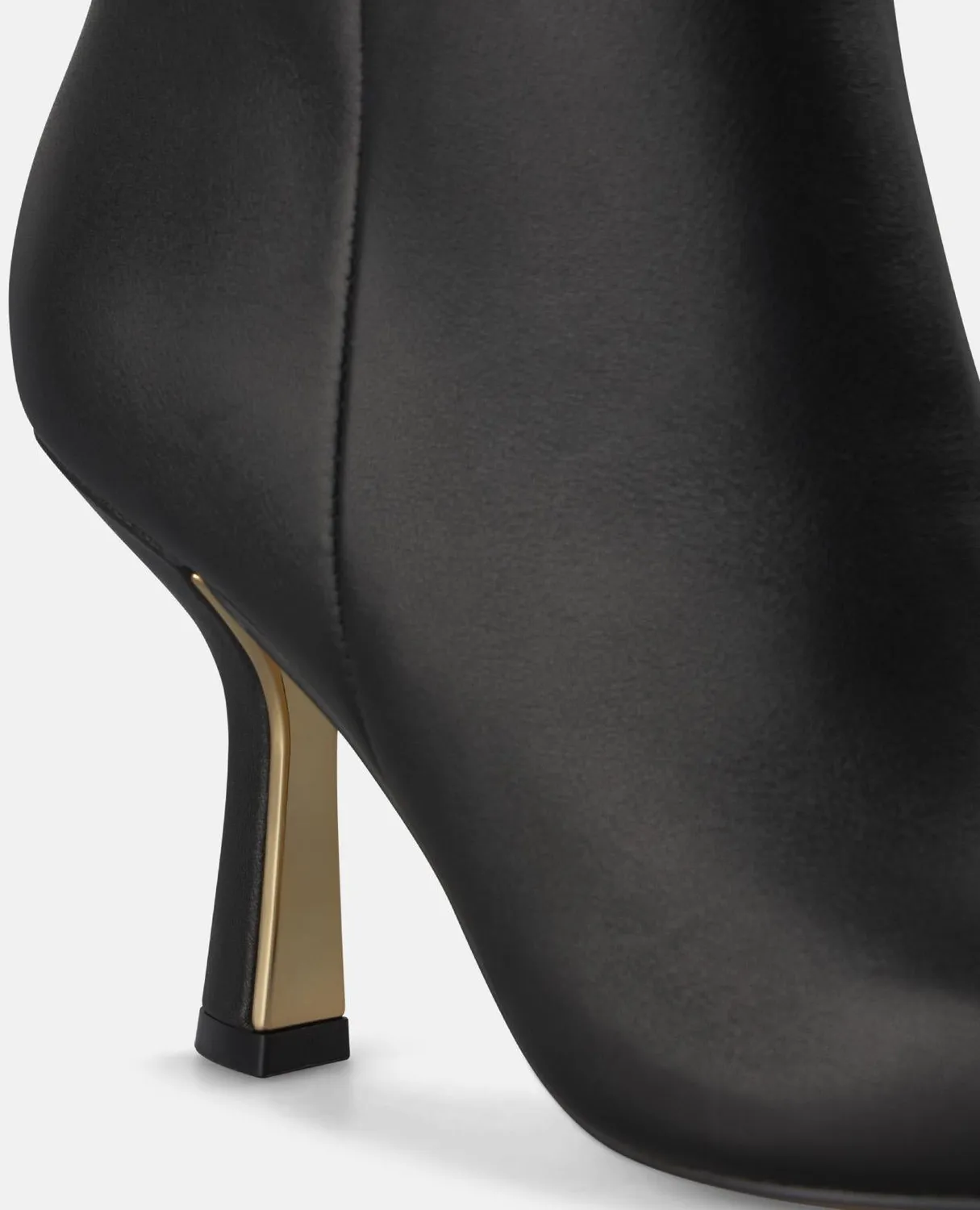 Alma en Pena I260401 bottines cuir noir talon 8,5 cm
