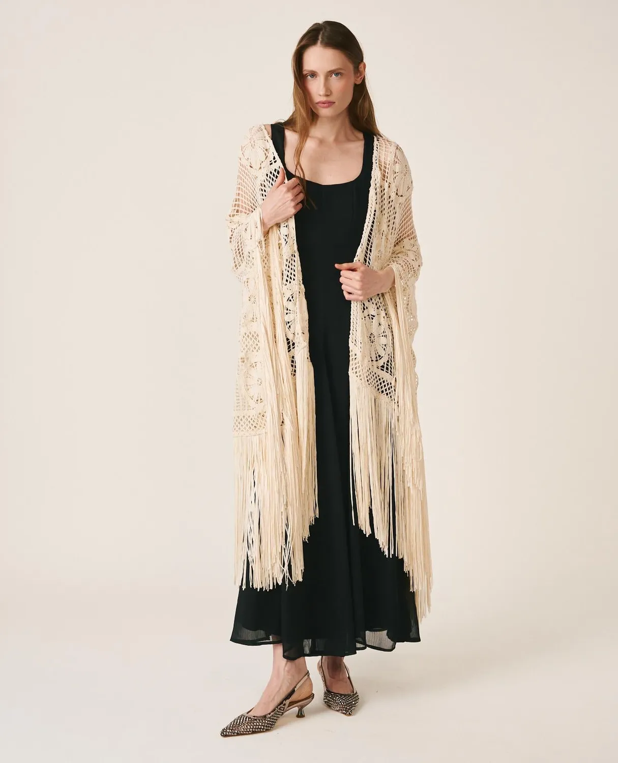 Alma en Pena V26CL1300 caftan crochet coton blanc