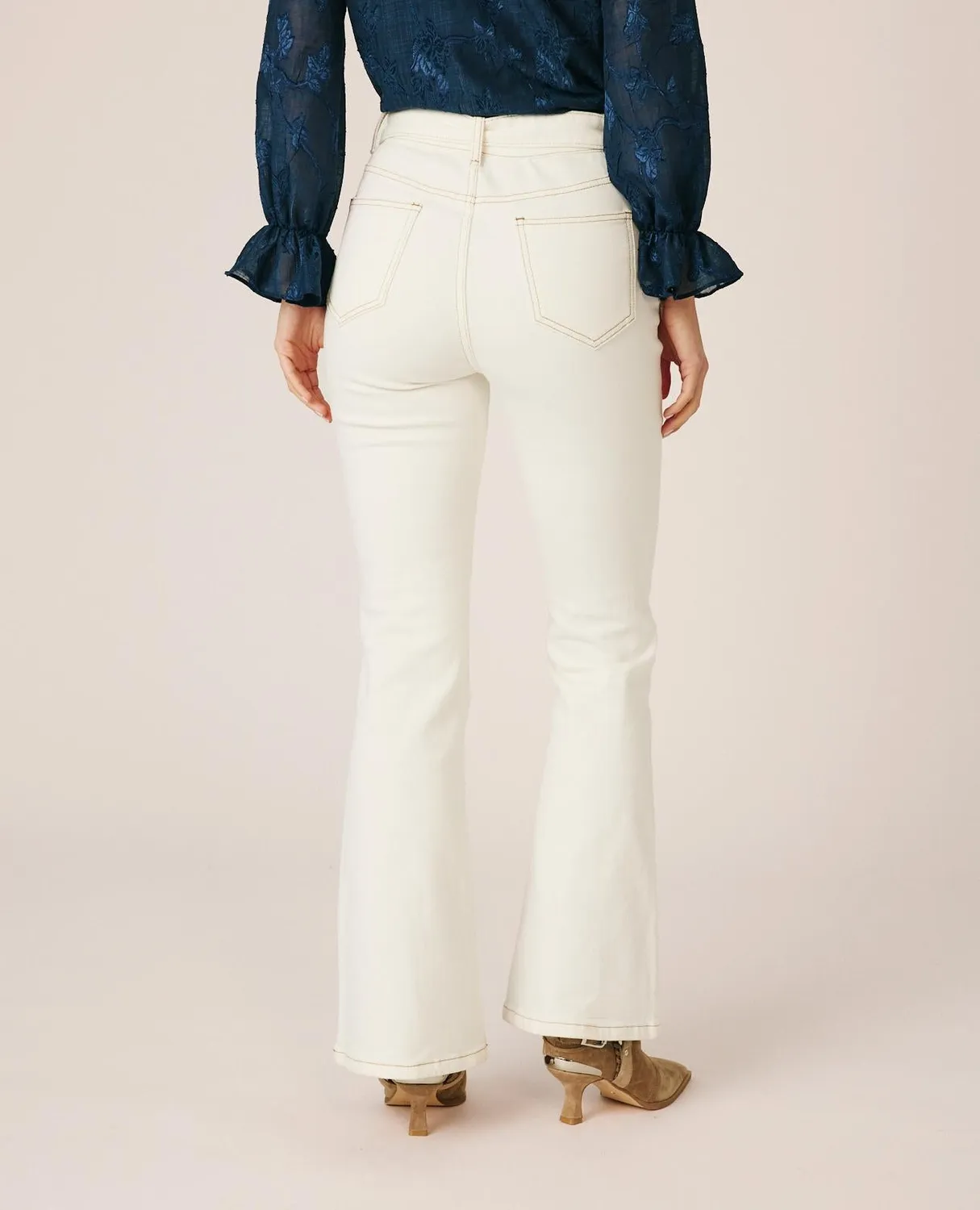 Alma en Pena V26CL1619 pantalon flare blanc coton