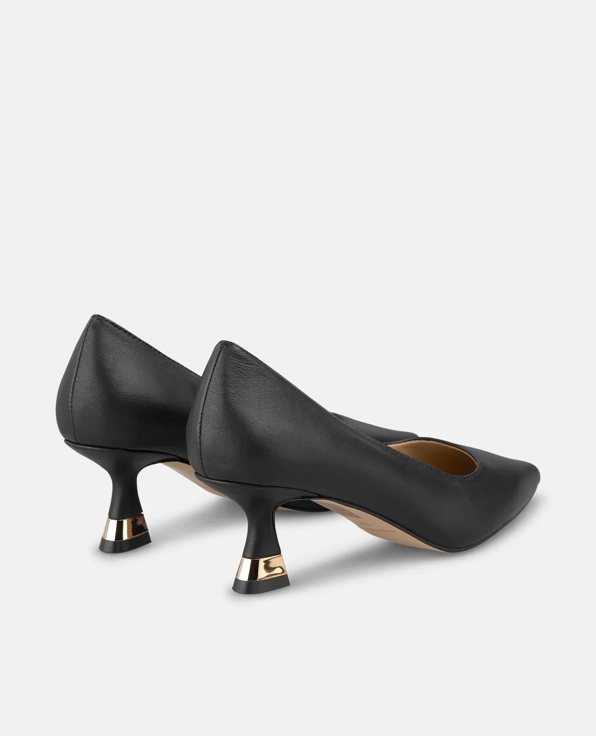 Alma en Pena I250516 escarpins cuir noir talon 6 cm