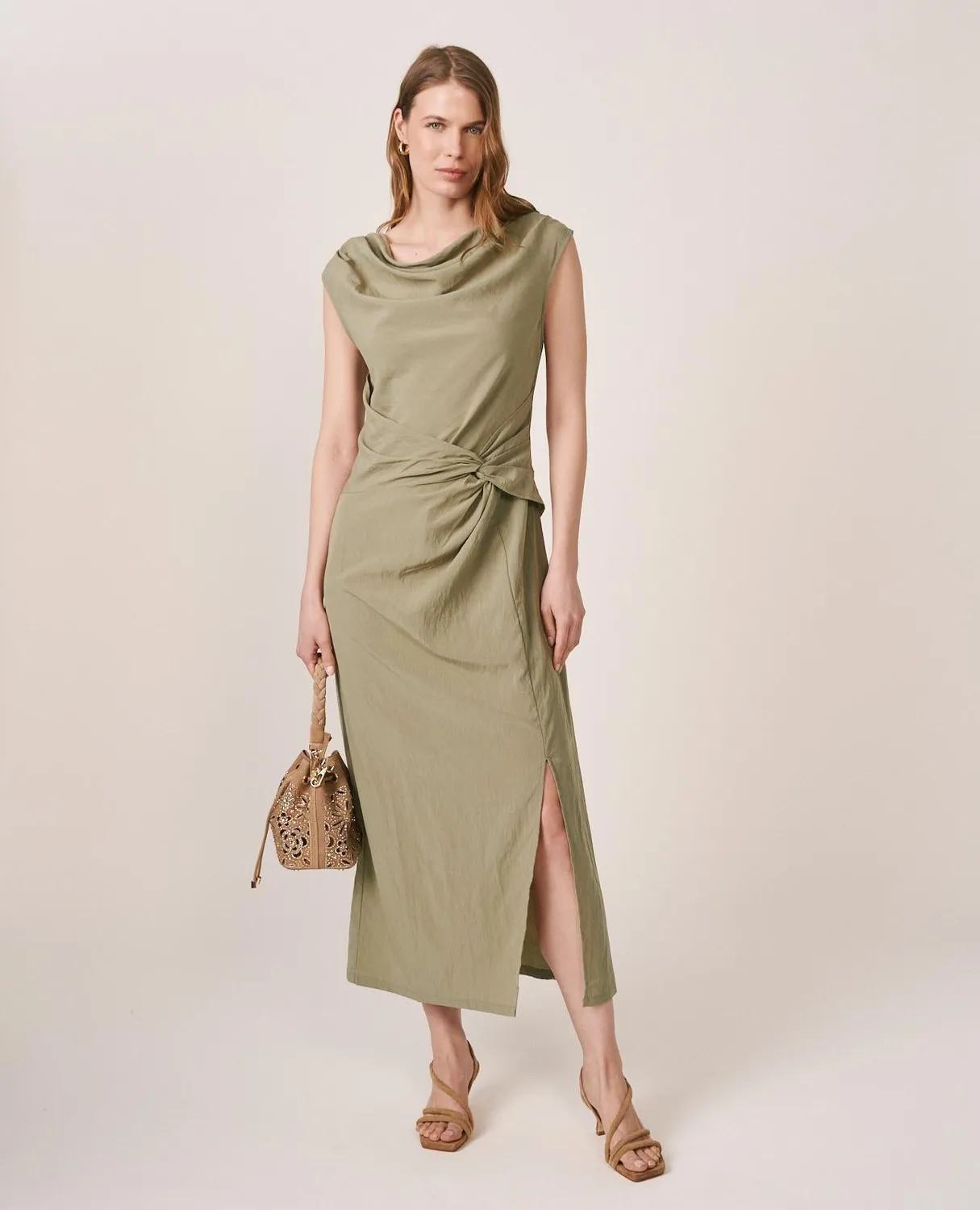 Alma en Pena V26CL0258 Robe Midi Kaki Col Drape Tencel