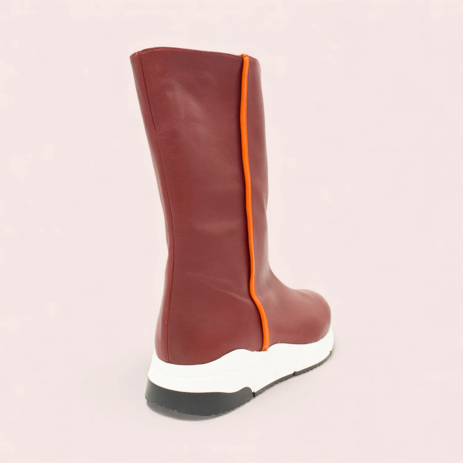Karine Arabian SNEARO bottes femme cuir noir liseré