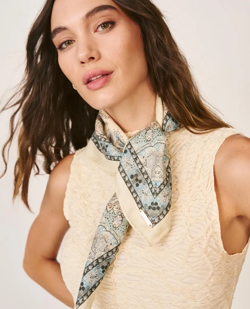 Alma en Pena I26AC001 foulard beige paisley polyester