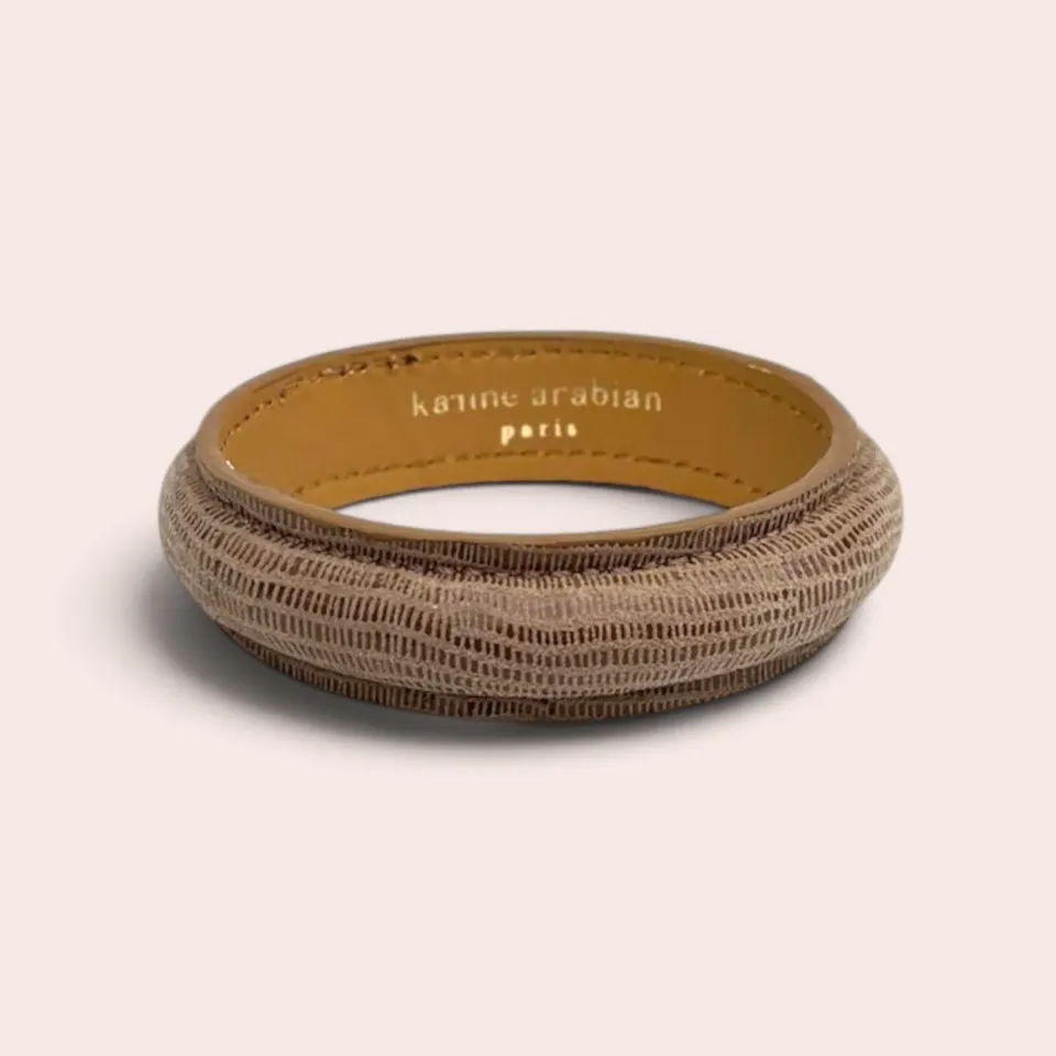 Karine Arabian Jonc bracelet lézard camel 63mm