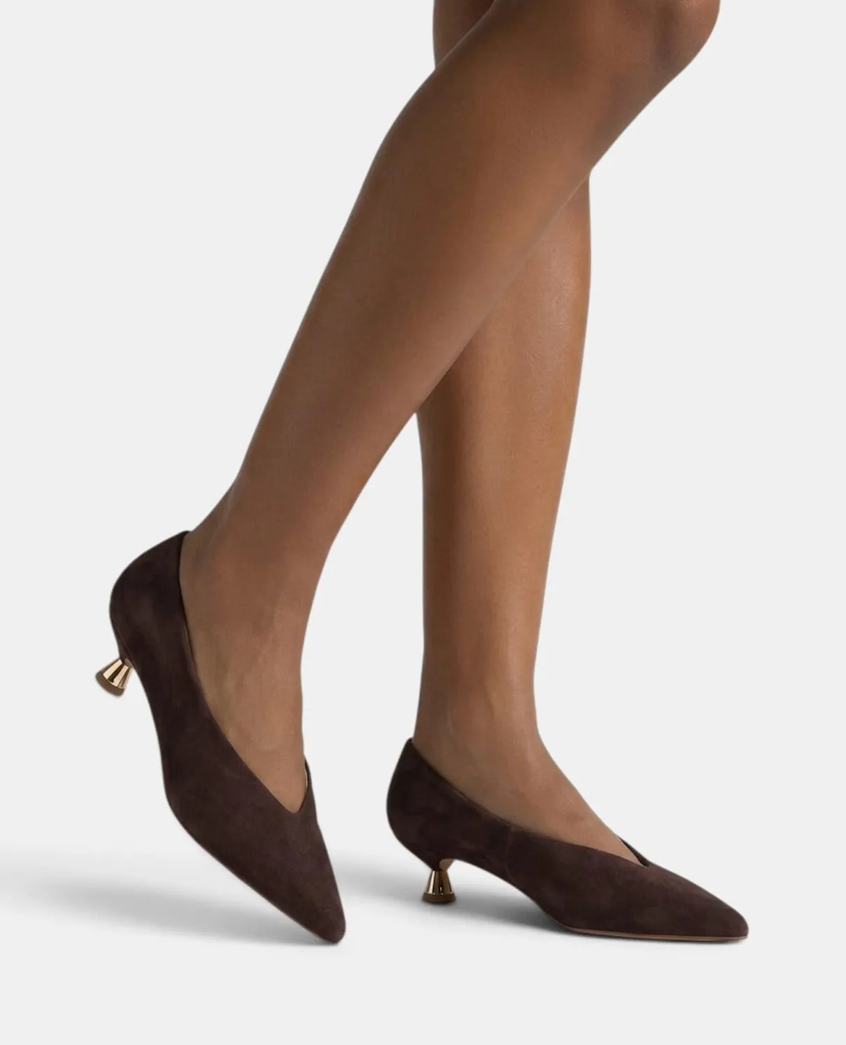 Alma en Pena I260200 escarpins daim marron talon 4 cm