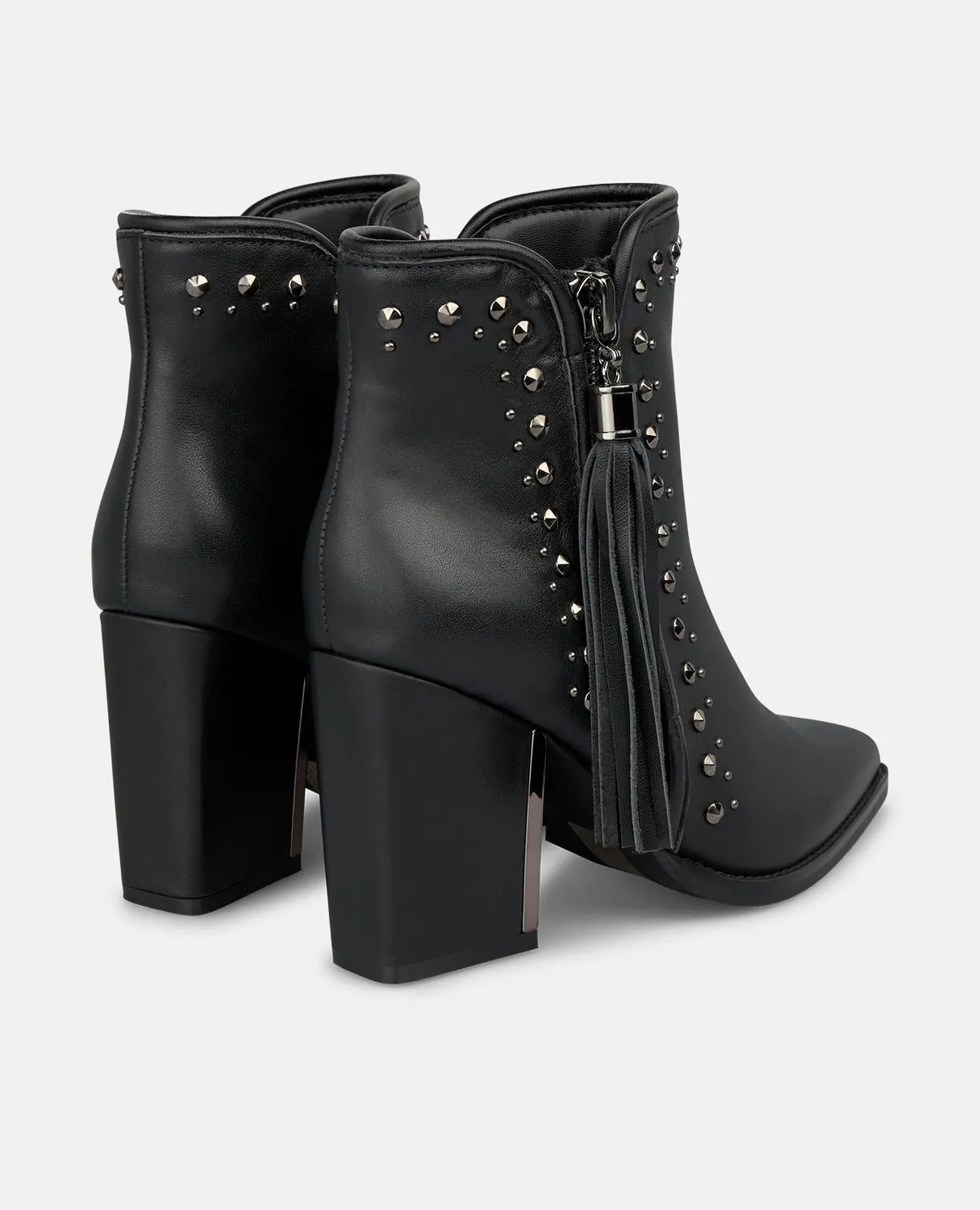 Alma en Pena I2652150C bottines napa noir clous