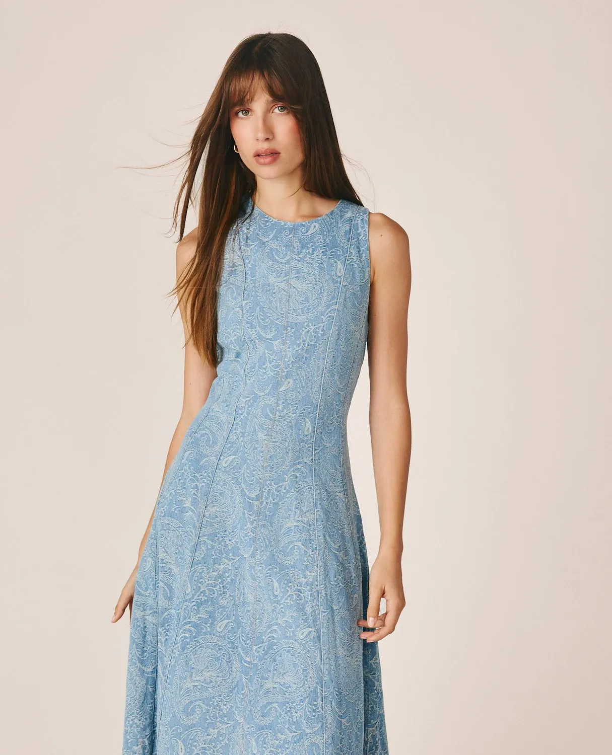 Alma en Pena I26CL0228 robe longue denim bleu paisley