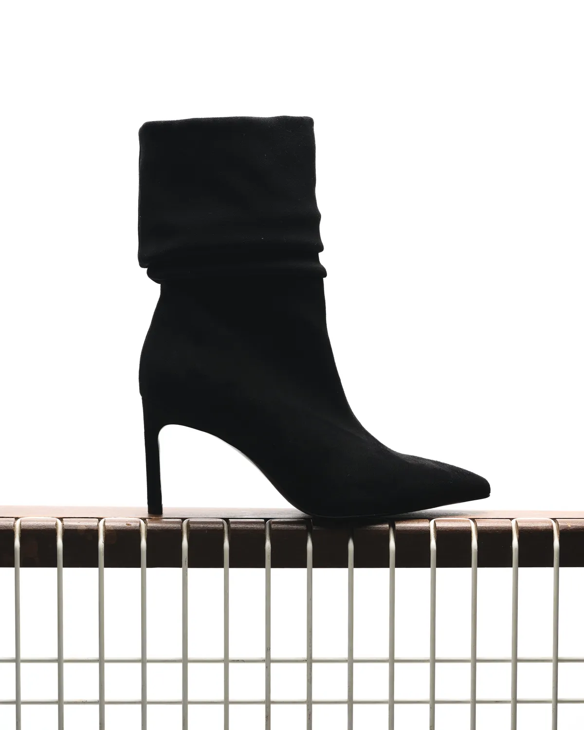 Mi/Mai Zaha Black bottines talon bout pointu