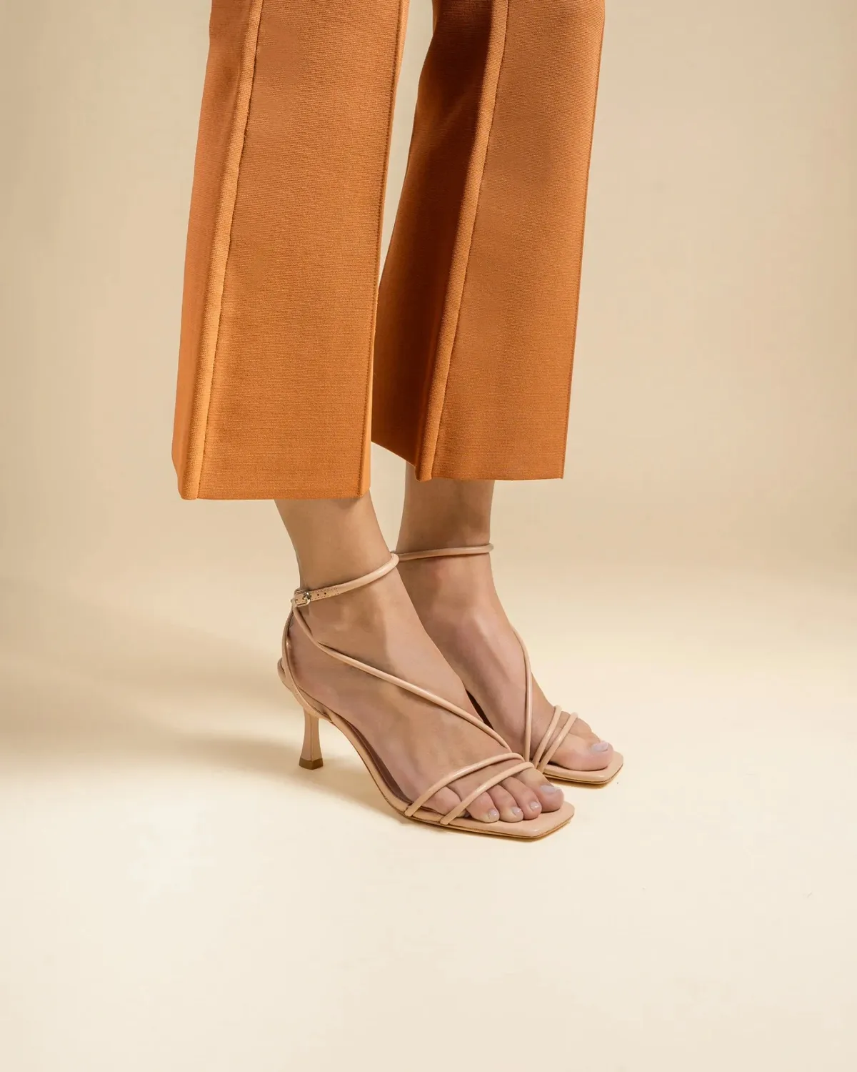Mi/Mai Bondi Nude sandales talons nude