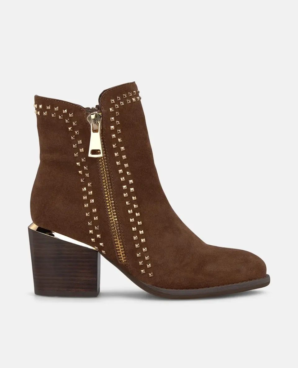 ALMA EN PENA I2652400C bottines daim camel cloutées 7,5 cm