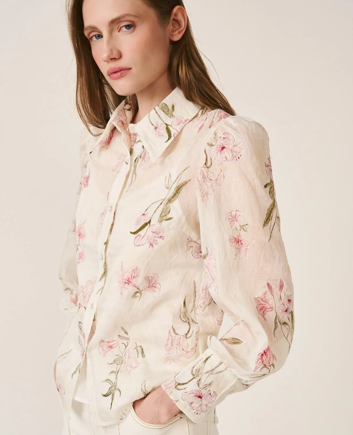 Alma en Pena V26CL0414 chemise blanche brodée Tencel