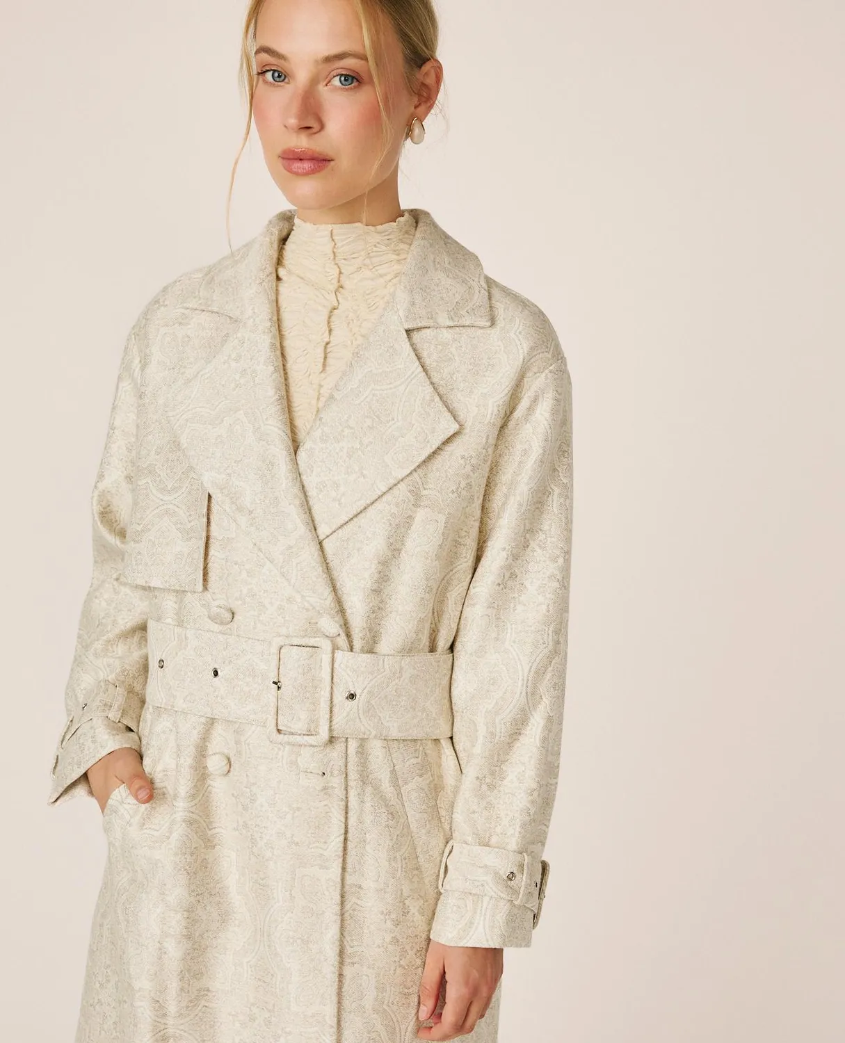 Alma en Pena I26CL1507 trench long croisé beige ceinture