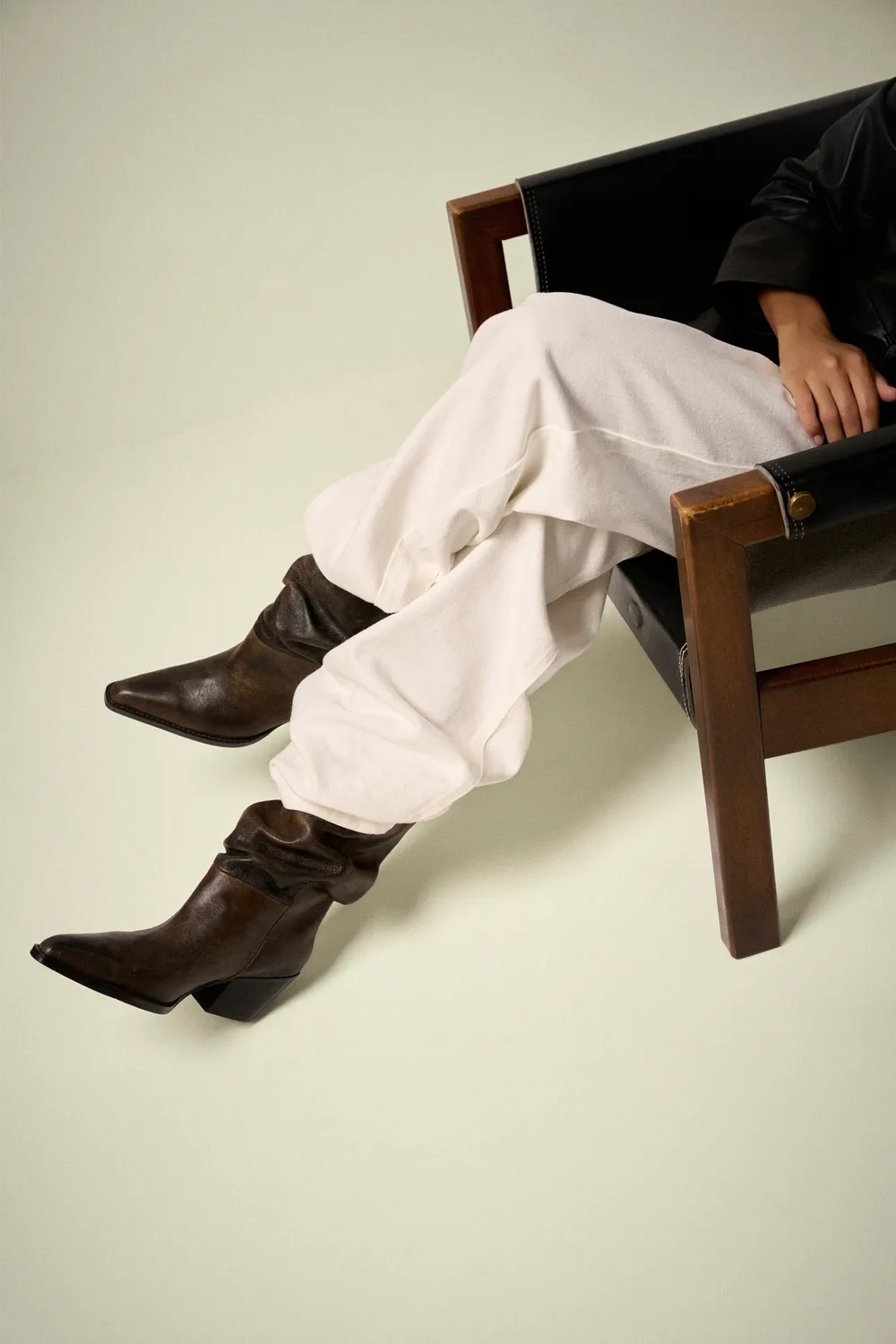 Lola Cruz Kara Boots 60 bottes chocolat talon 60