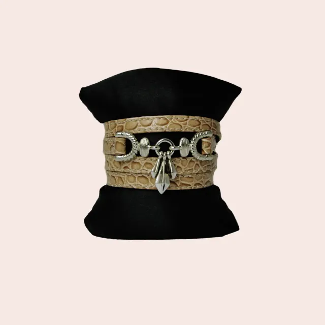 Karine Arabian Ibiza bracelet collier cuir recyclé