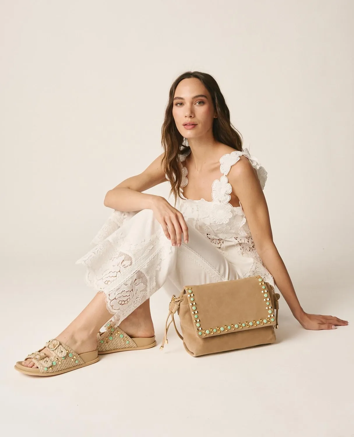 Alma en Pena V26BG044 sac shopper arena cuir clous