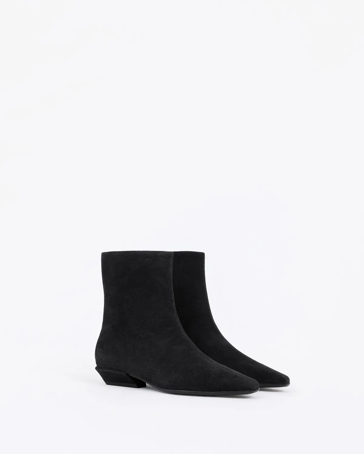 Mi/Mai Tamy boots daim noir petit talon western