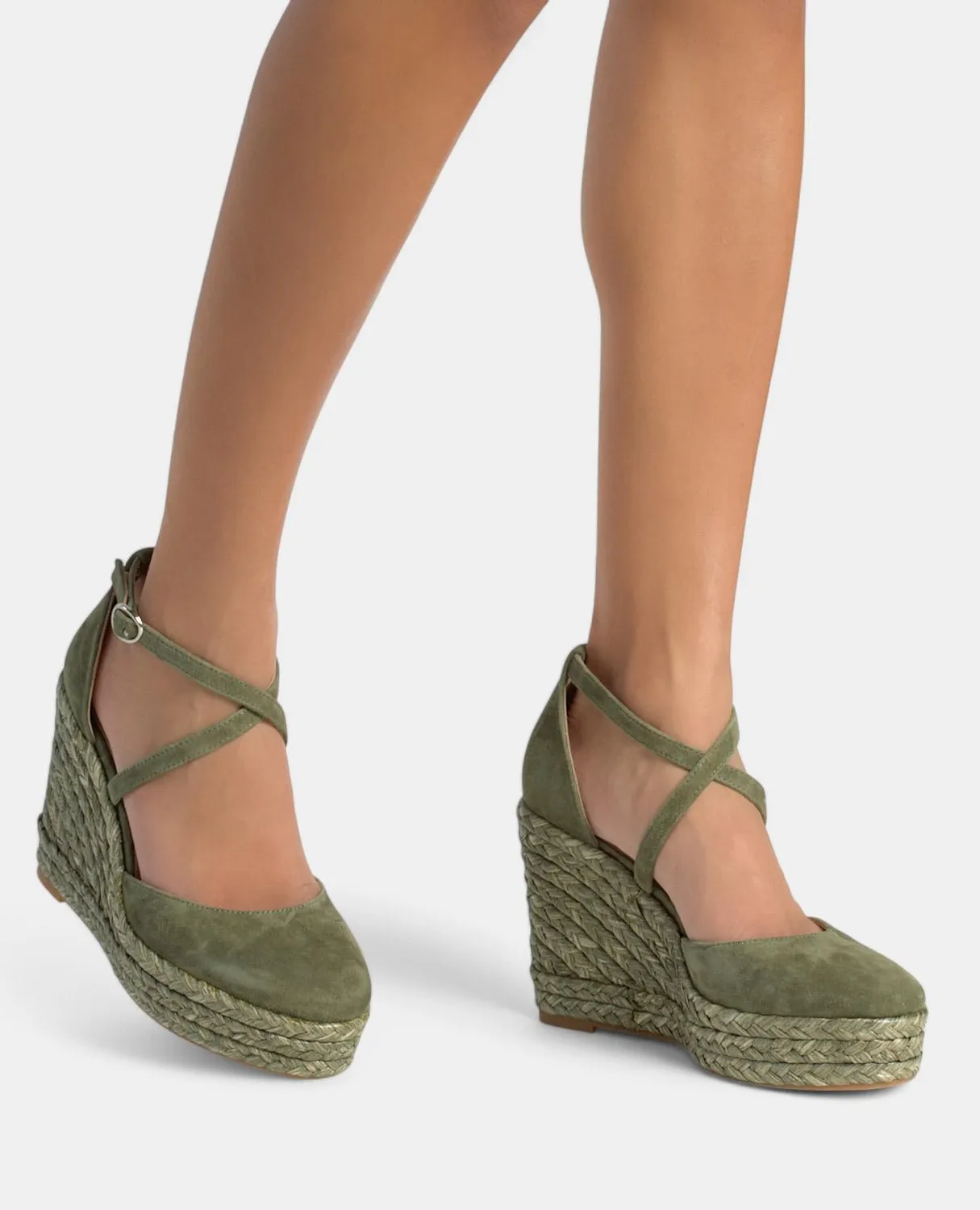 Alma en Pena V2551005 compensées suède kaki 8 cm