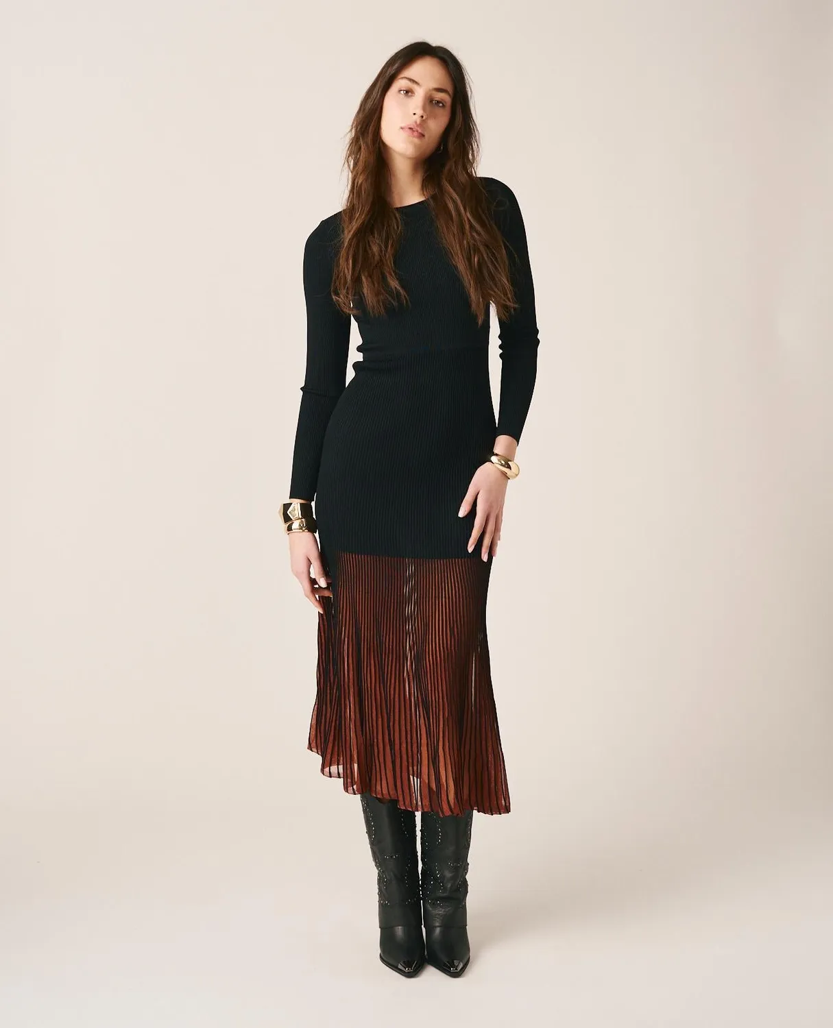 Alma en Pena I25CL0220 robe longue plissée noir