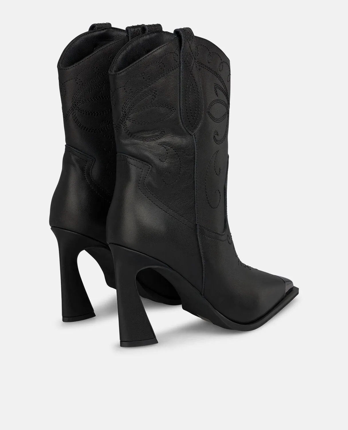 Alma en Pena I250647 bottines talon noir brodé 9,5 cm