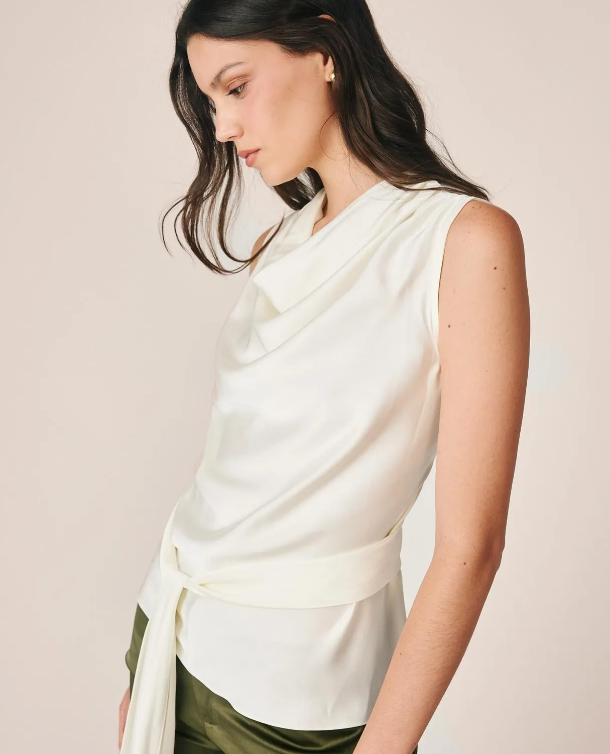 Alma en Pena I26CL0513 blouse satin blanc sans manches