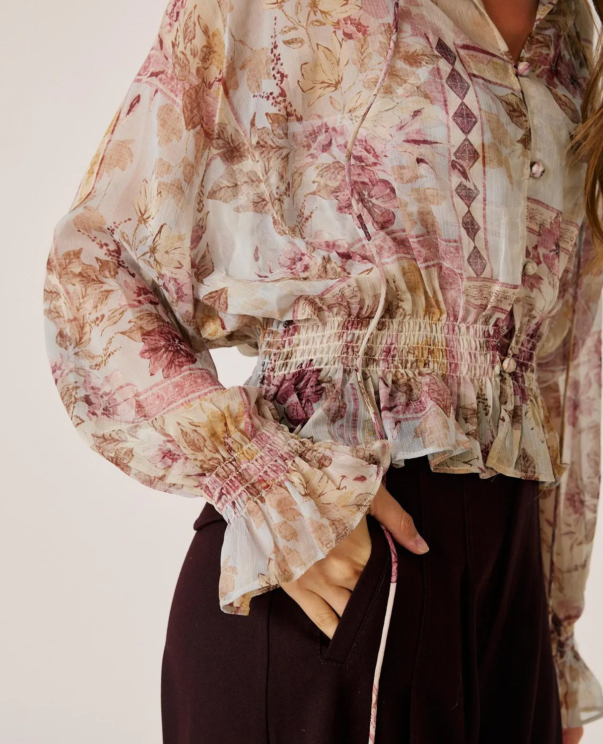 Alma en Pena I26CL0509 blouse rose floral gaze