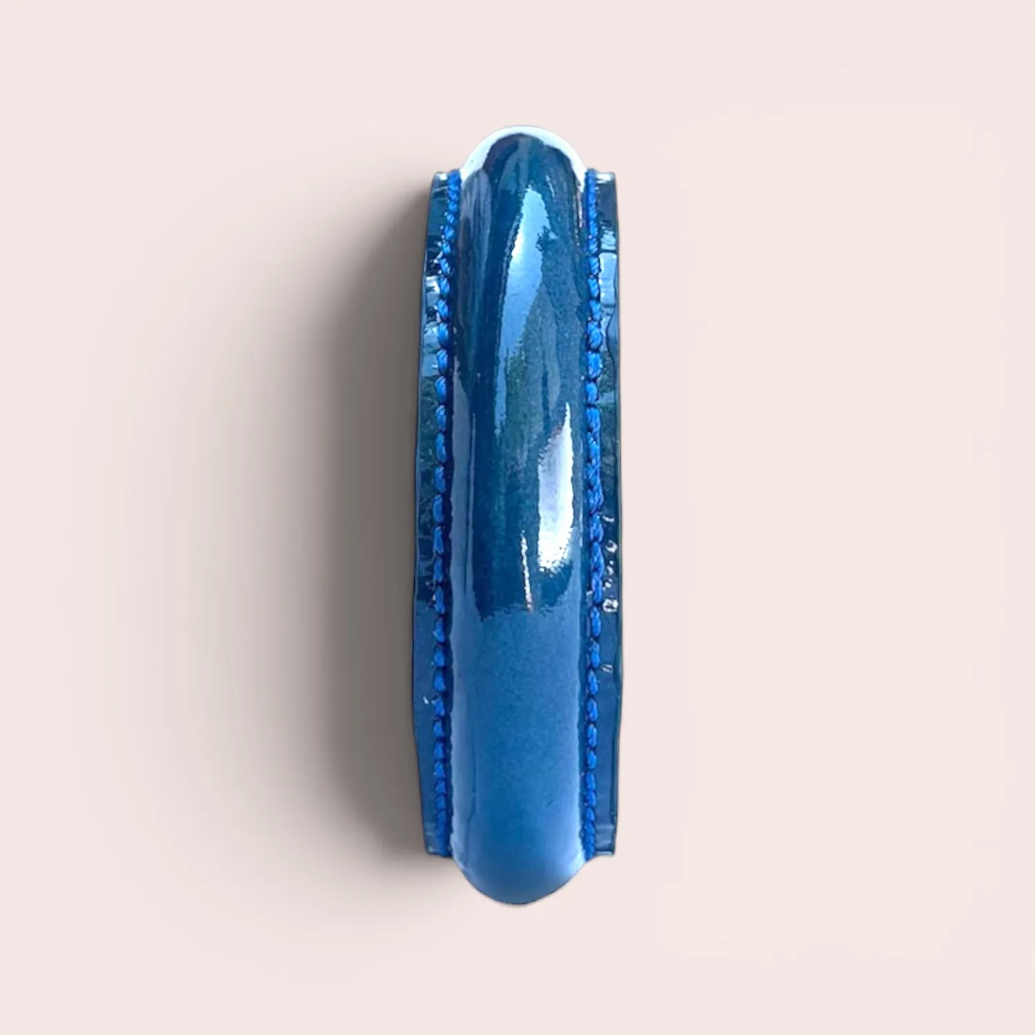 Karine Arabian JONC bracelet bleu canard cuir verni