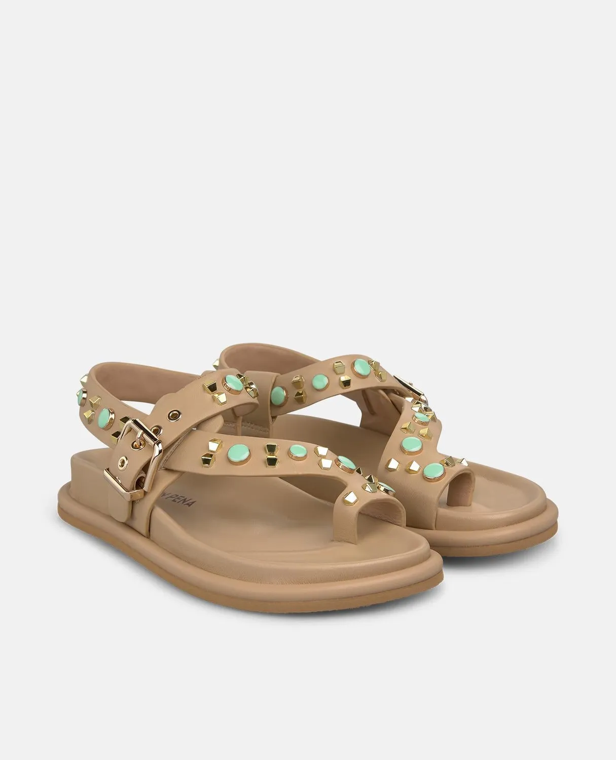 Alma en Pena V267000 sandales plates sable clous