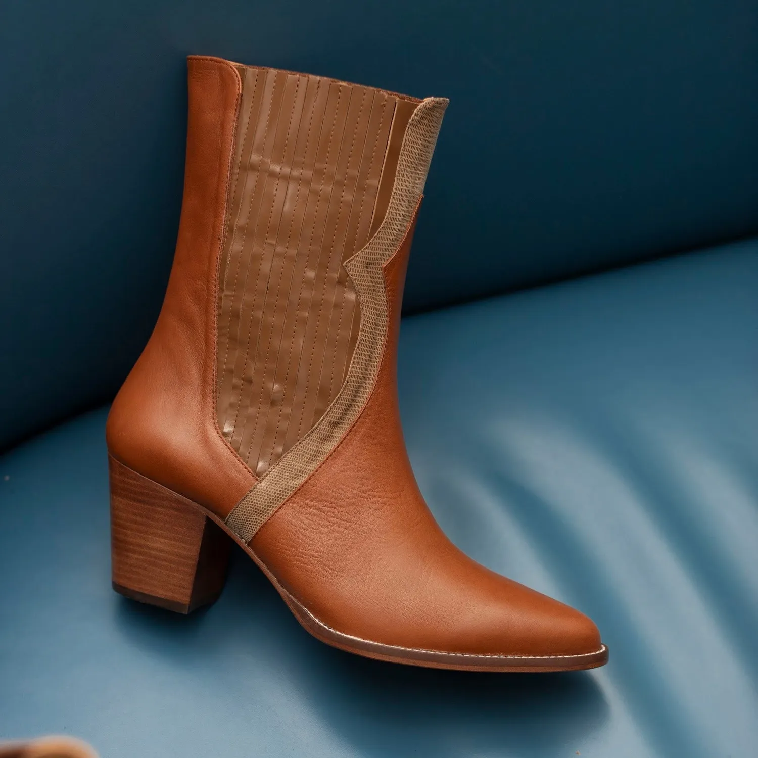 Karine Arabian Lamaz bottes camel cuir talon 6 cm