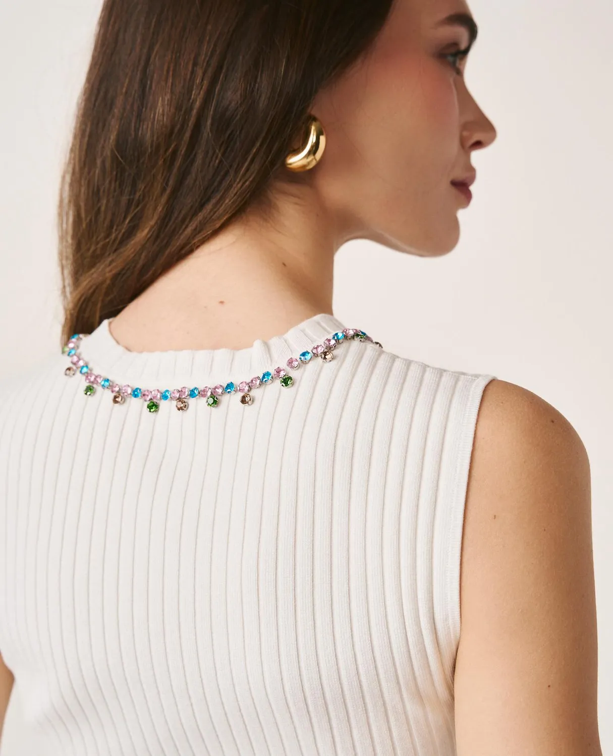 Alma en Pena V26CL0626 top blanc peplum brodé