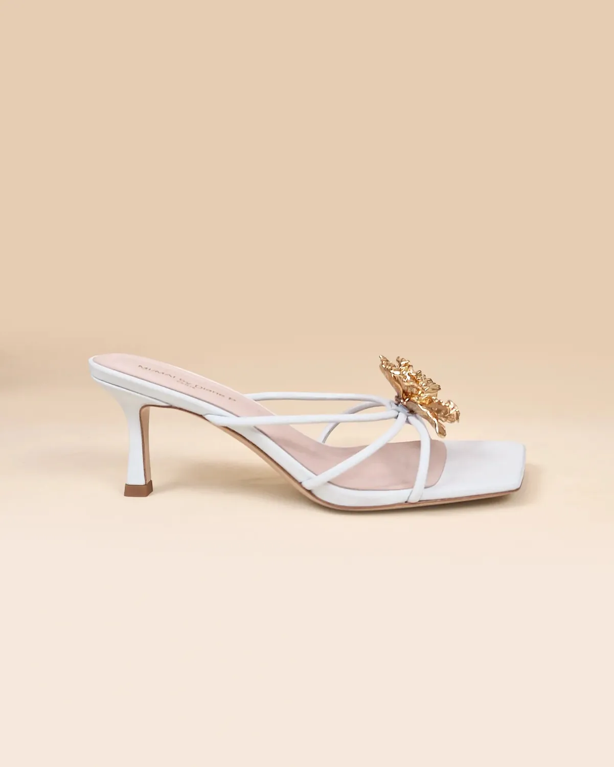 Mi/Mai Thira White mules 6 accessoires interchangeables