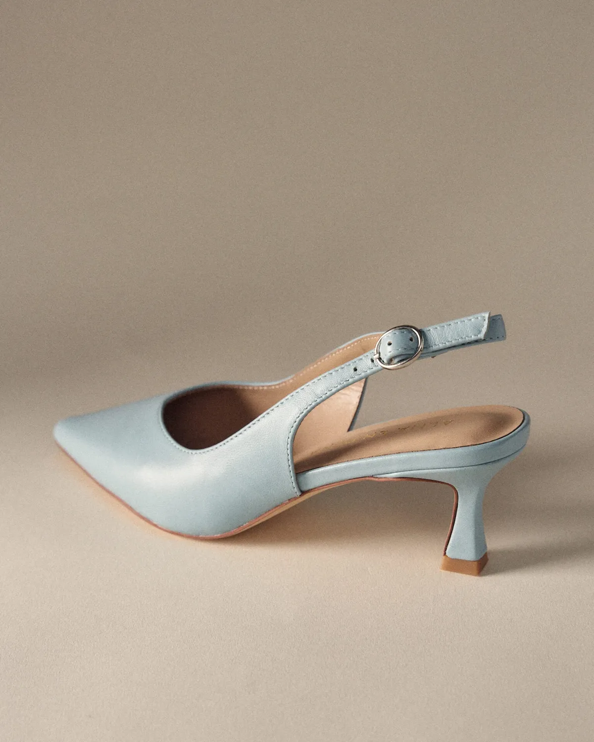 Alma en Pena V250650 escarpins slingback bleu cuir
