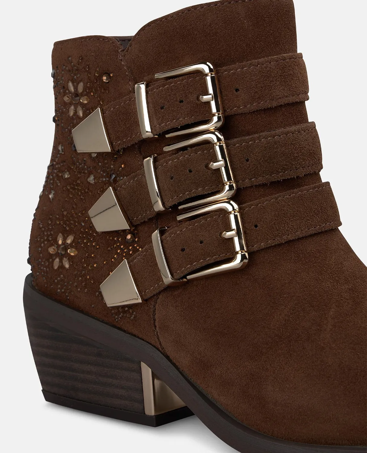 Alma en Pena I260556 bottines daim camel boucles talon 5 cm