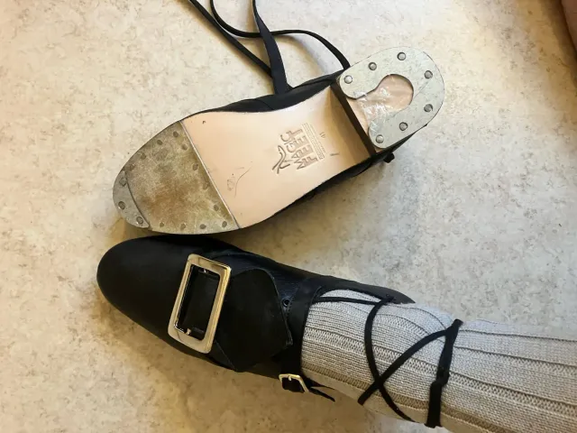 Magic Feet Jig Shoe Ceol nam Brogan brogue jig cuir